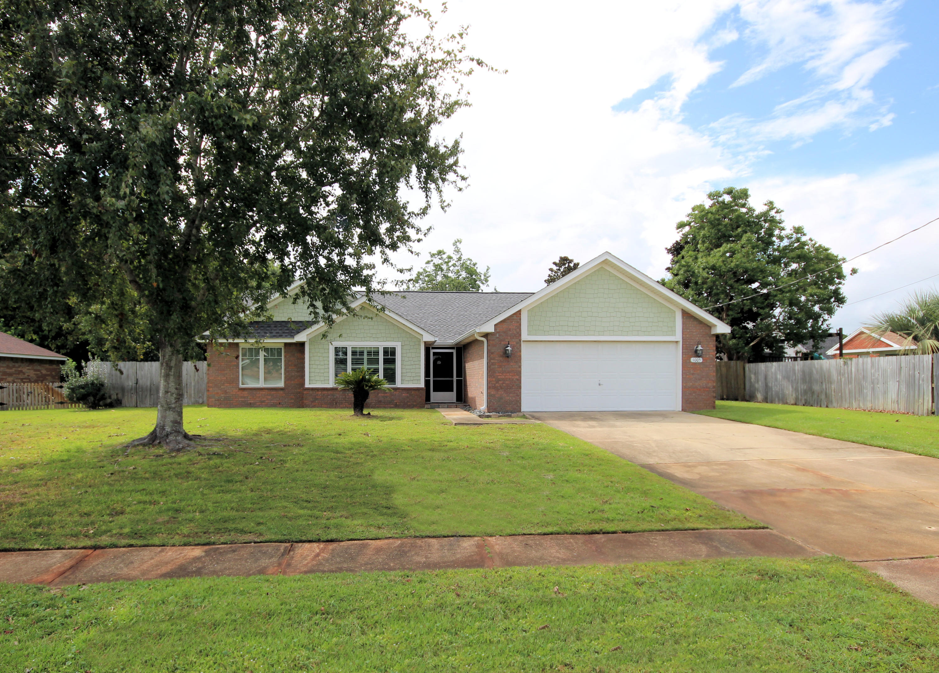 PARISH PINES - Residential