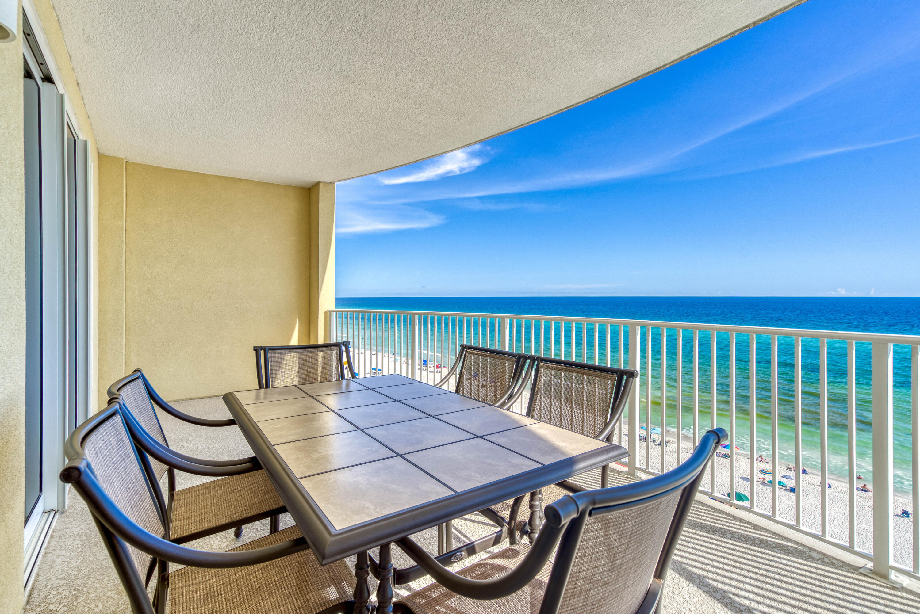 EMERALD ISLE - Residential