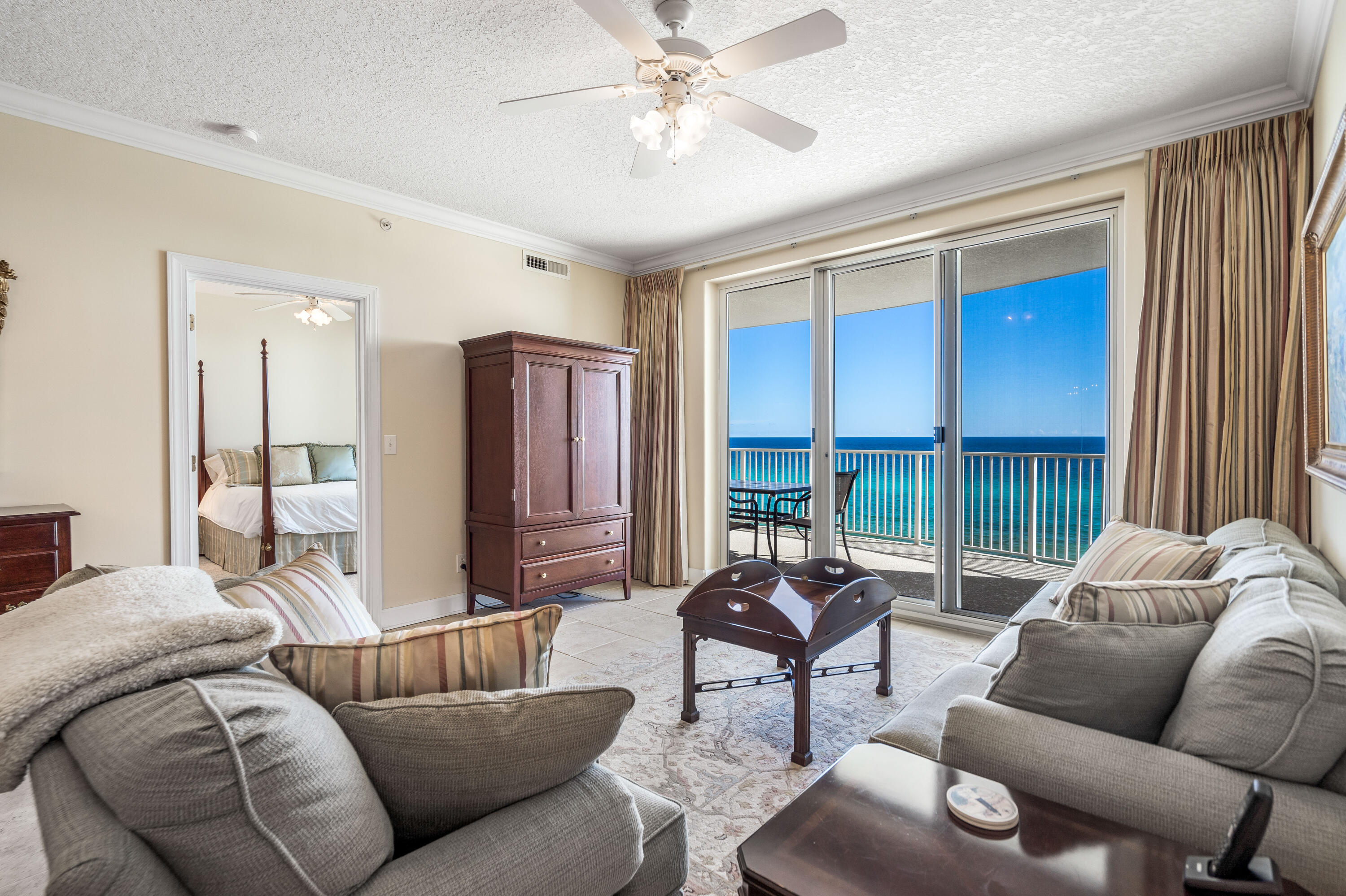 EMERALD ISLE - Residential