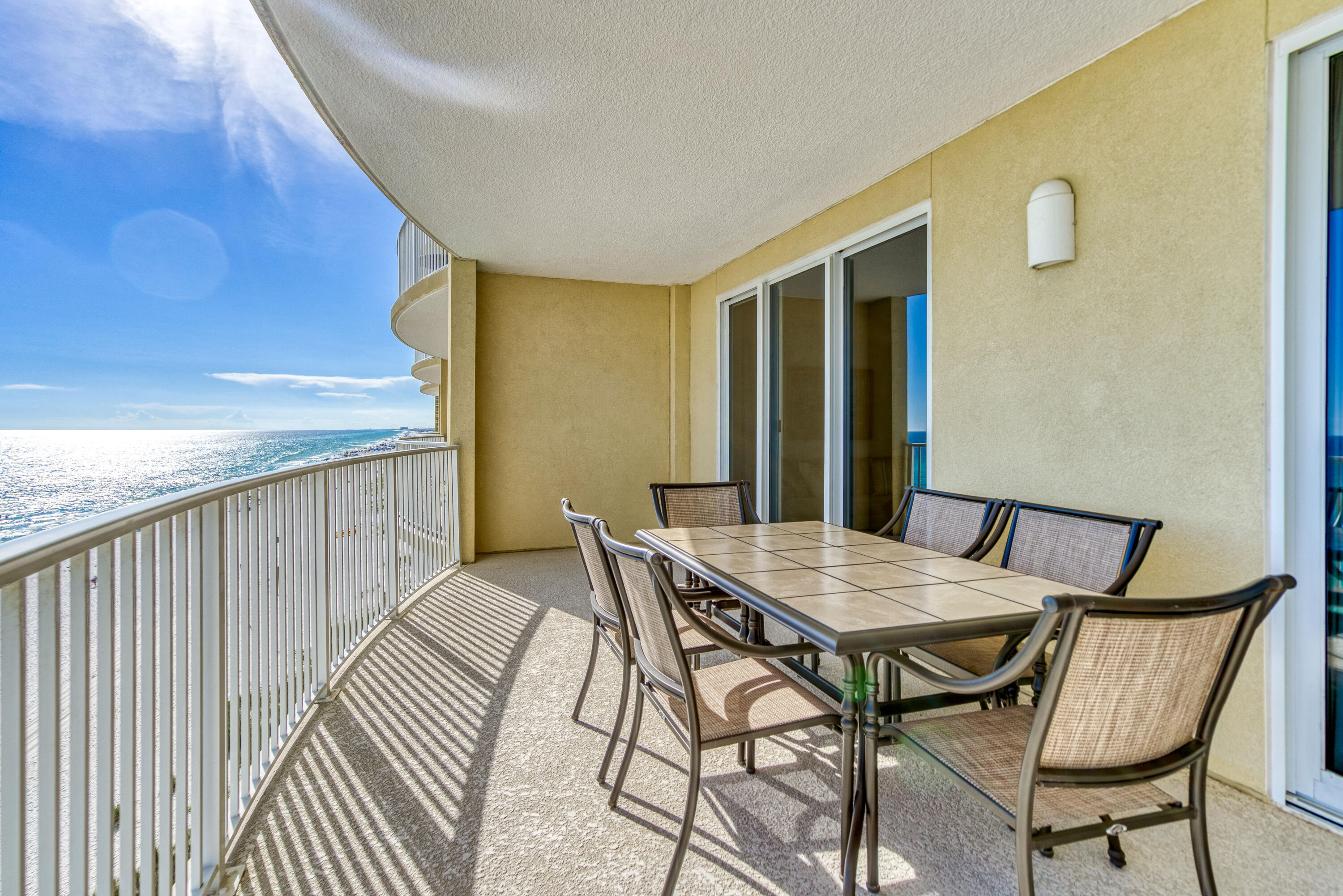 EMERALD ISLE - Residential