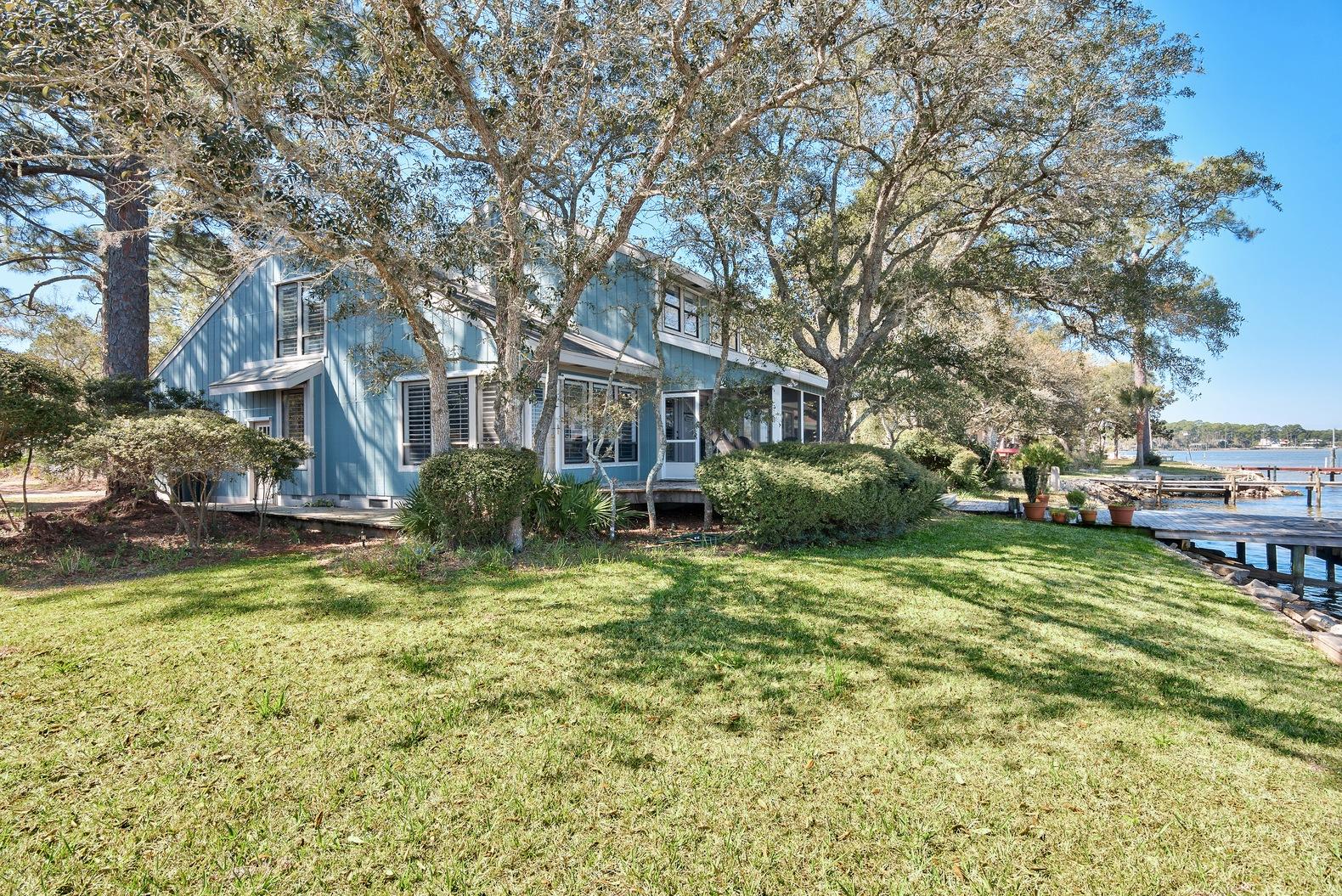 SANTA ROSA BEACH ESTATES - Residential