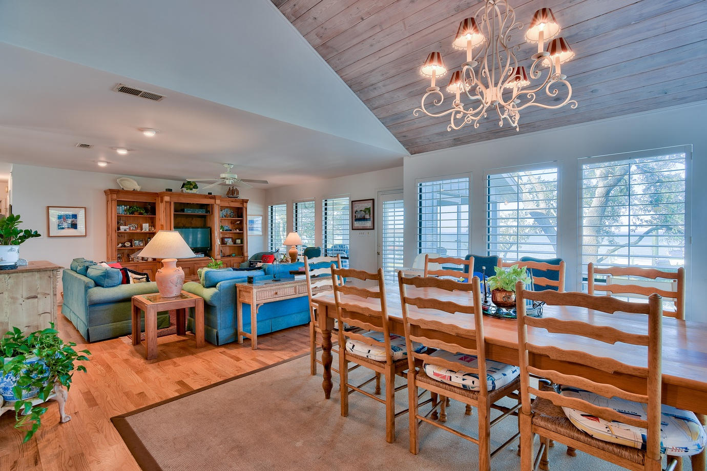 SANTA ROSA BEACH ESTATES - Residential