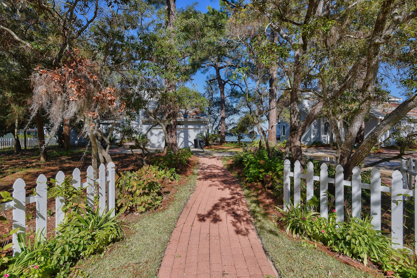 SANTA ROSA BEACH ESTATES - Residential