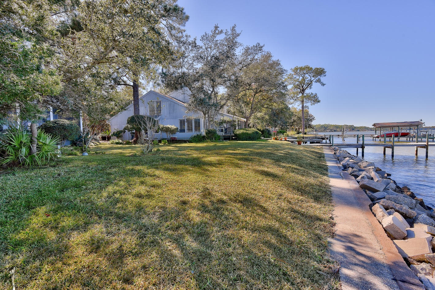 SANTA ROSA BEACH ESTATES - Residential