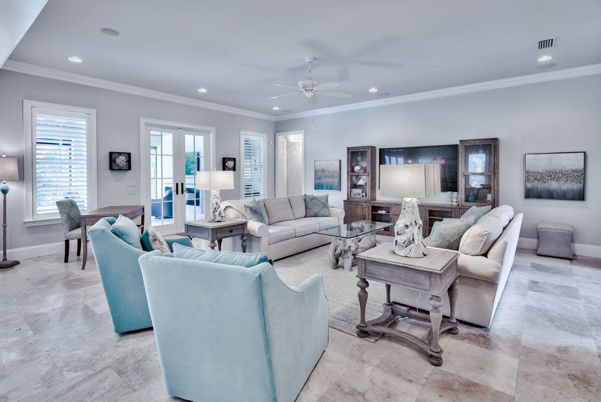 BAYTOWNE AVE EAST - Residential