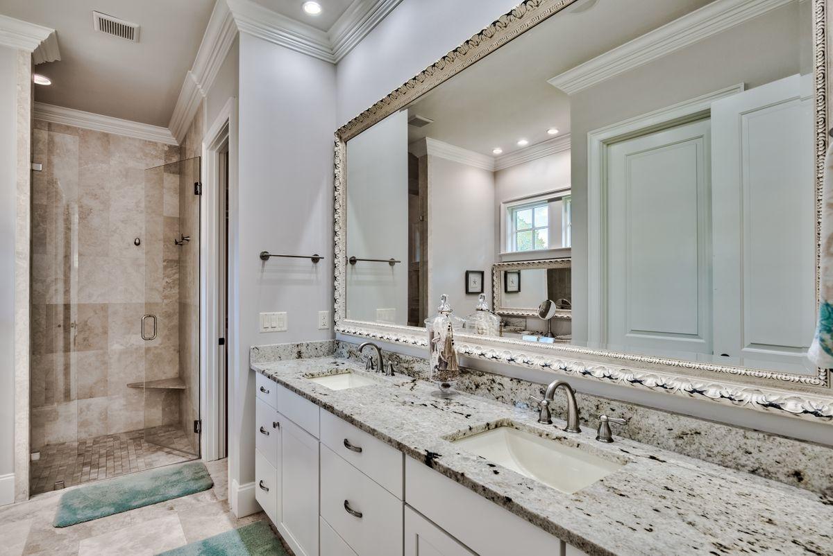 BAYTOWNE AVE EAST - Residential