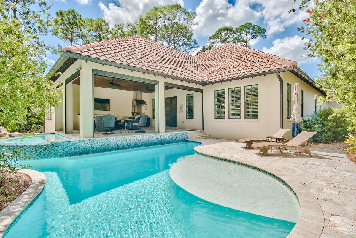 BAYTOWNE AVE EAST - Residential