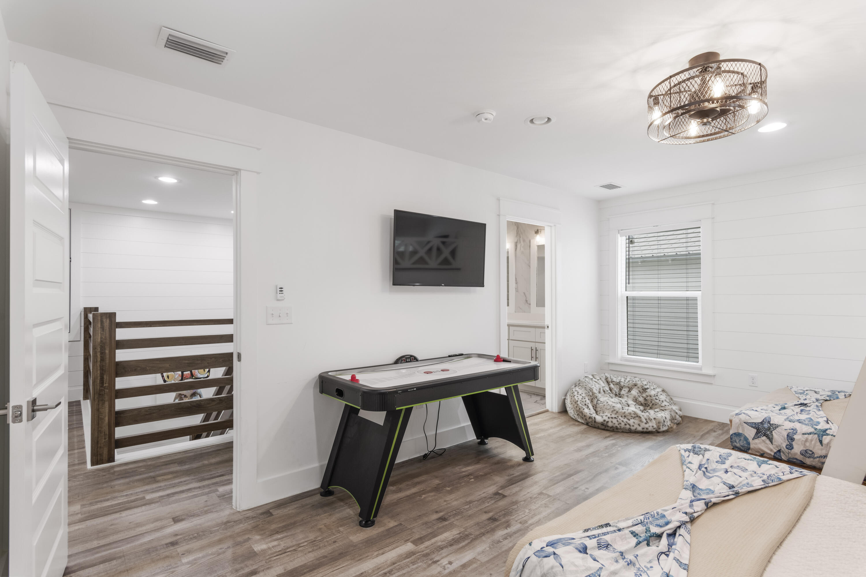 SEABREEZE - Residential