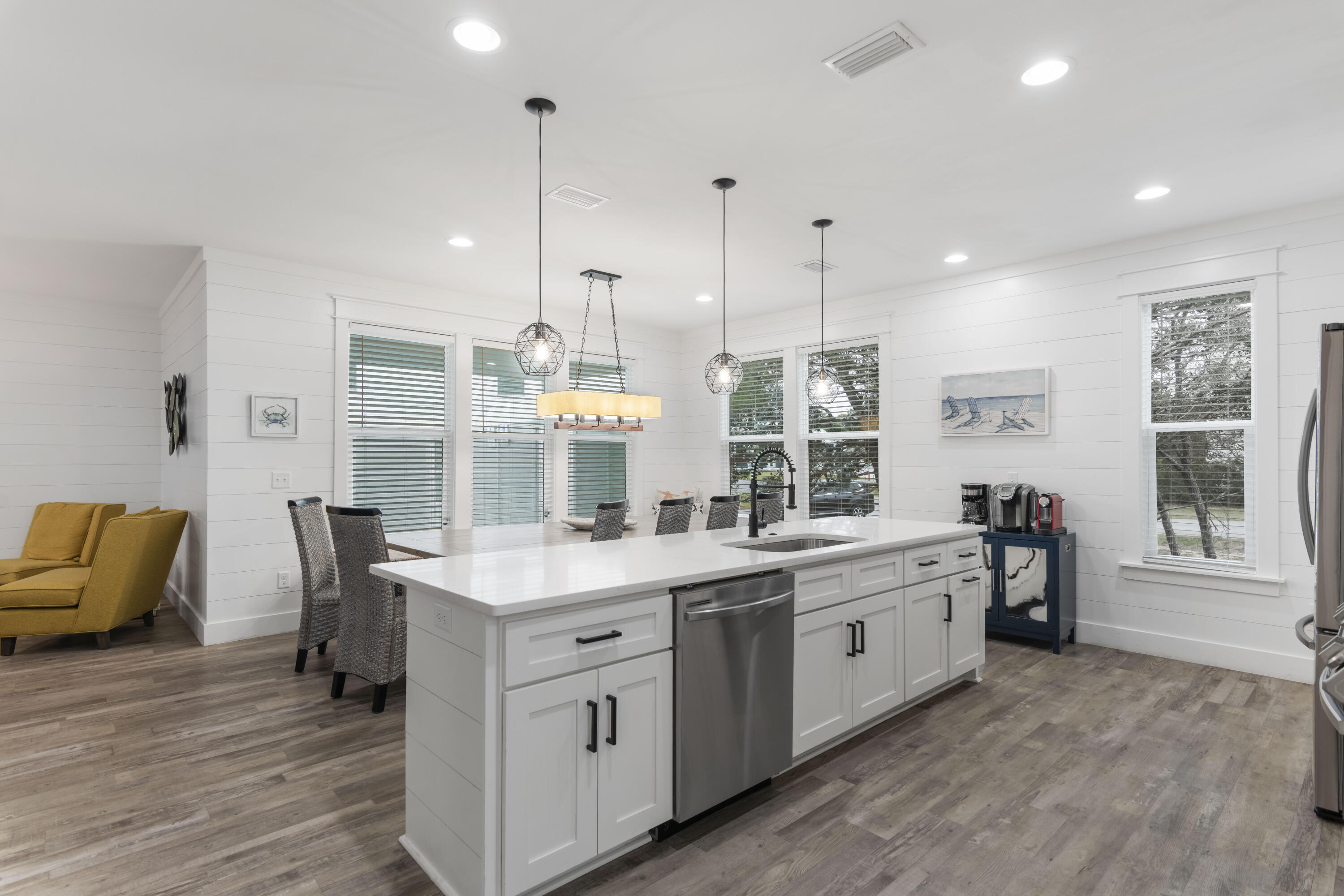 SEABREEZE - Residential