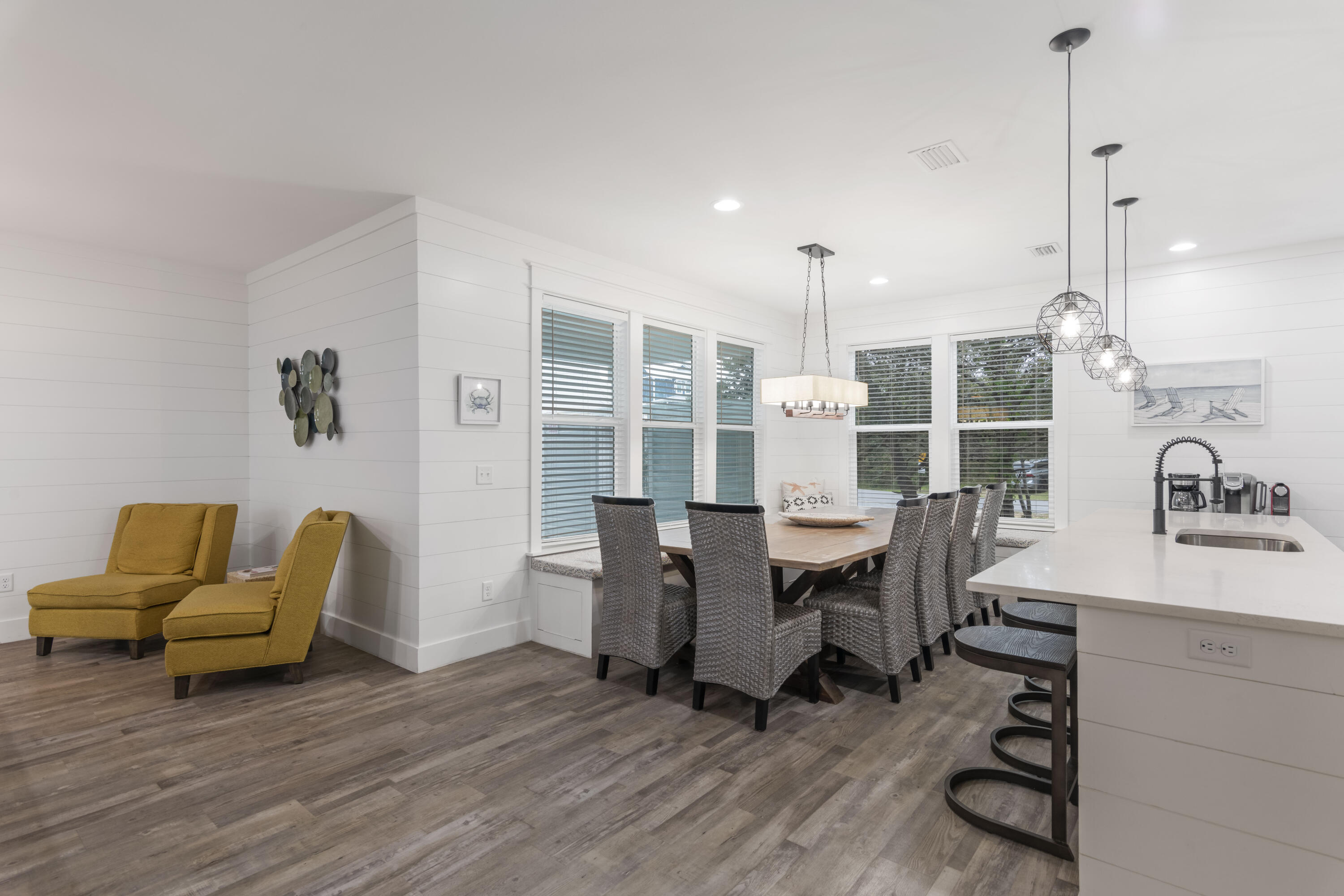 SEABREEZE - Residential