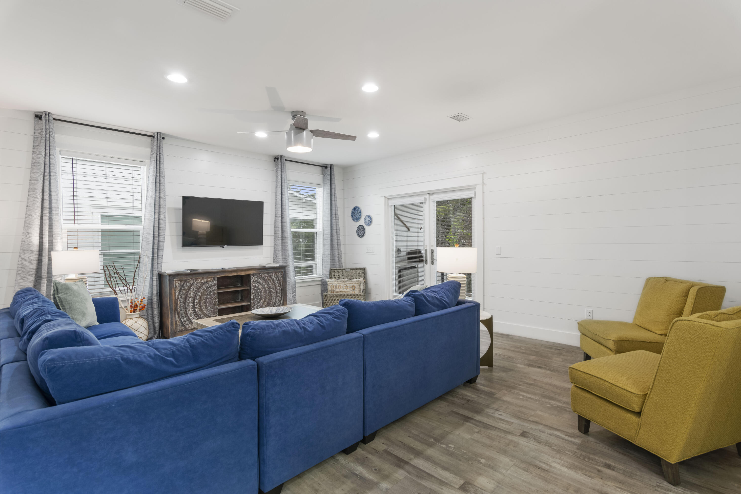 SEABREEZE - Residential
