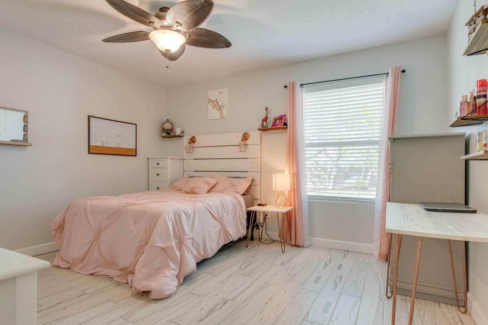 NAVARRE SHORES - Residential