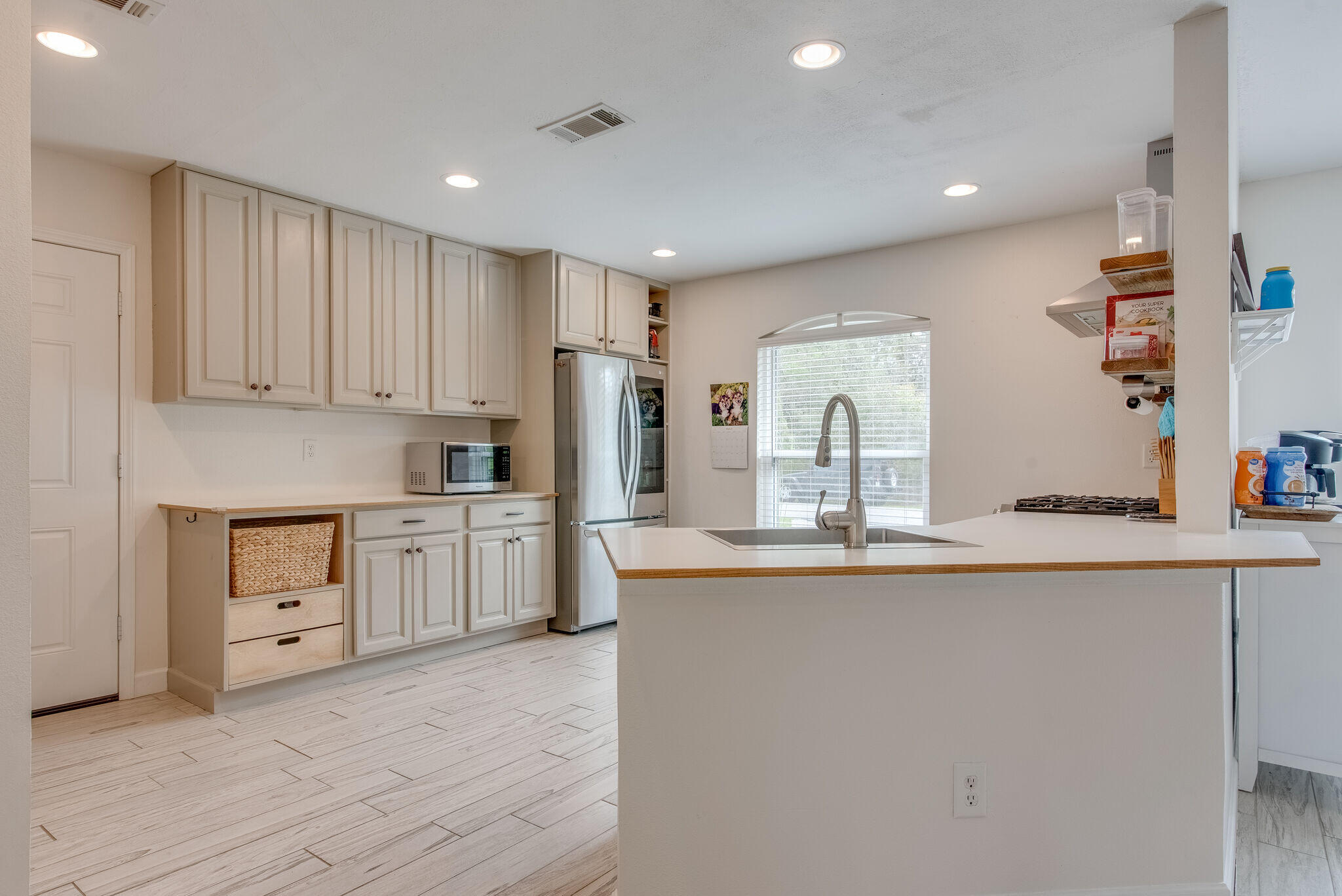 NAVARRE SHORES - Residential