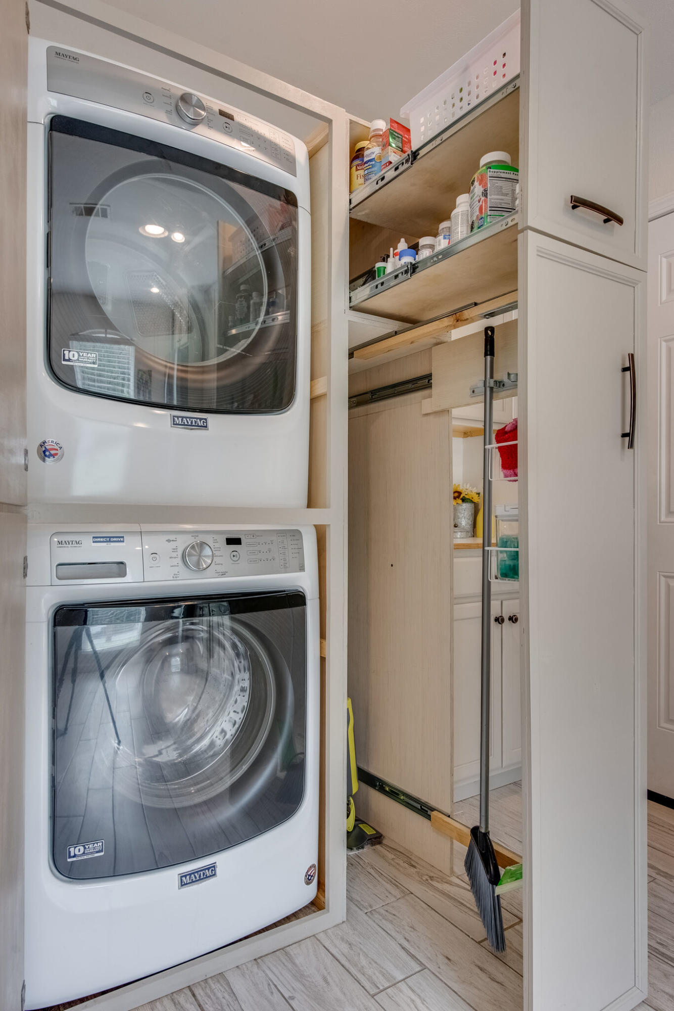 NAVARRE SHORES - Residential