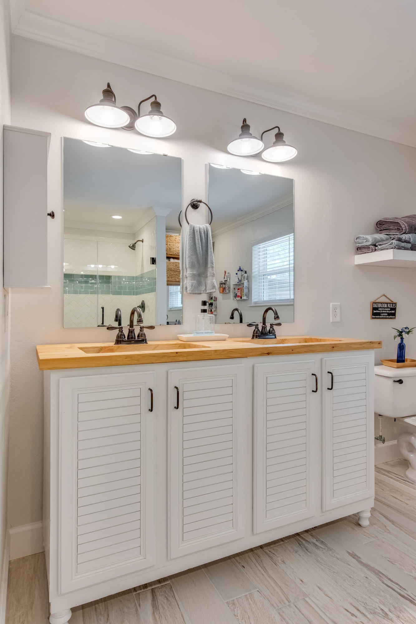 NAVARRE SHORES - Residential