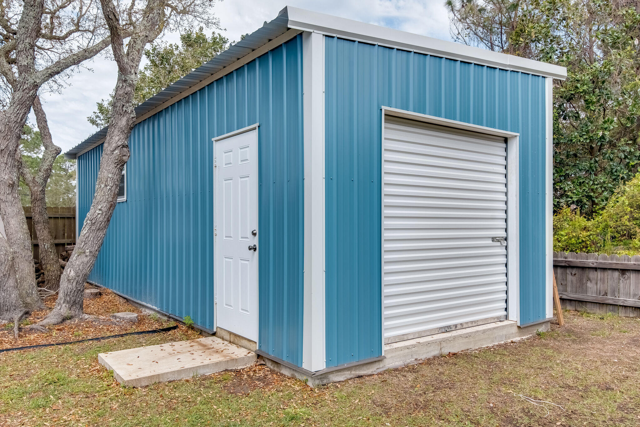 NAVARRE SHORES - Residential