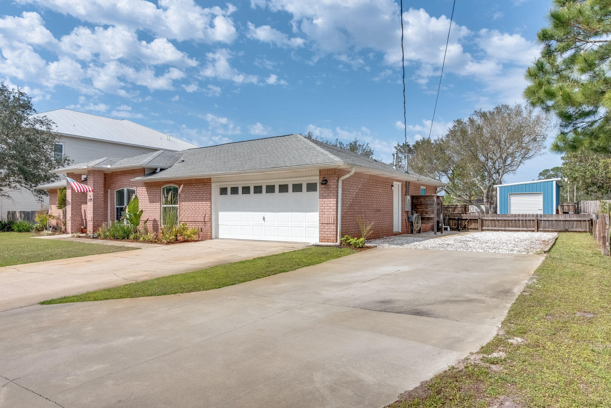 NAVARRE SHORES - Residential