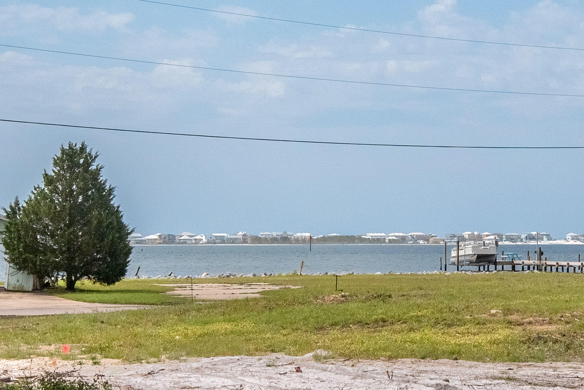 NAVARRE SHORES - Residential