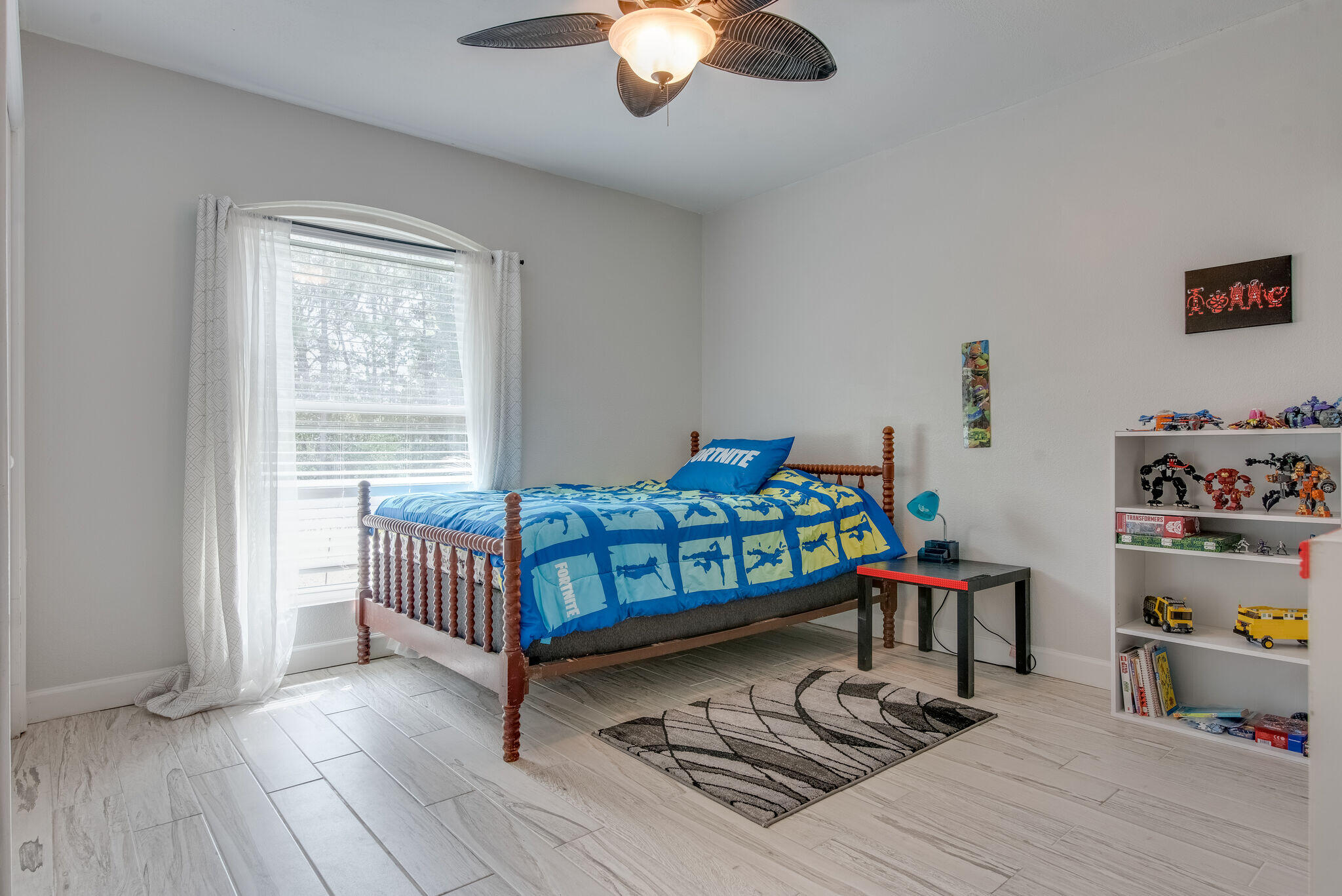 NAVARRE SHORES - Residential