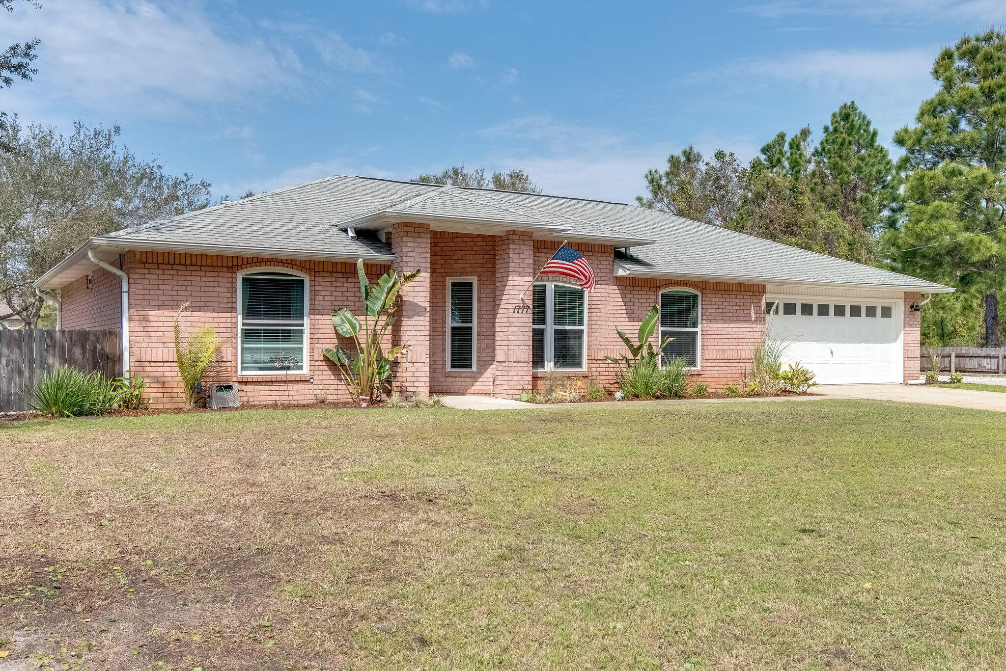 NAVARRE SHORES - Residential
