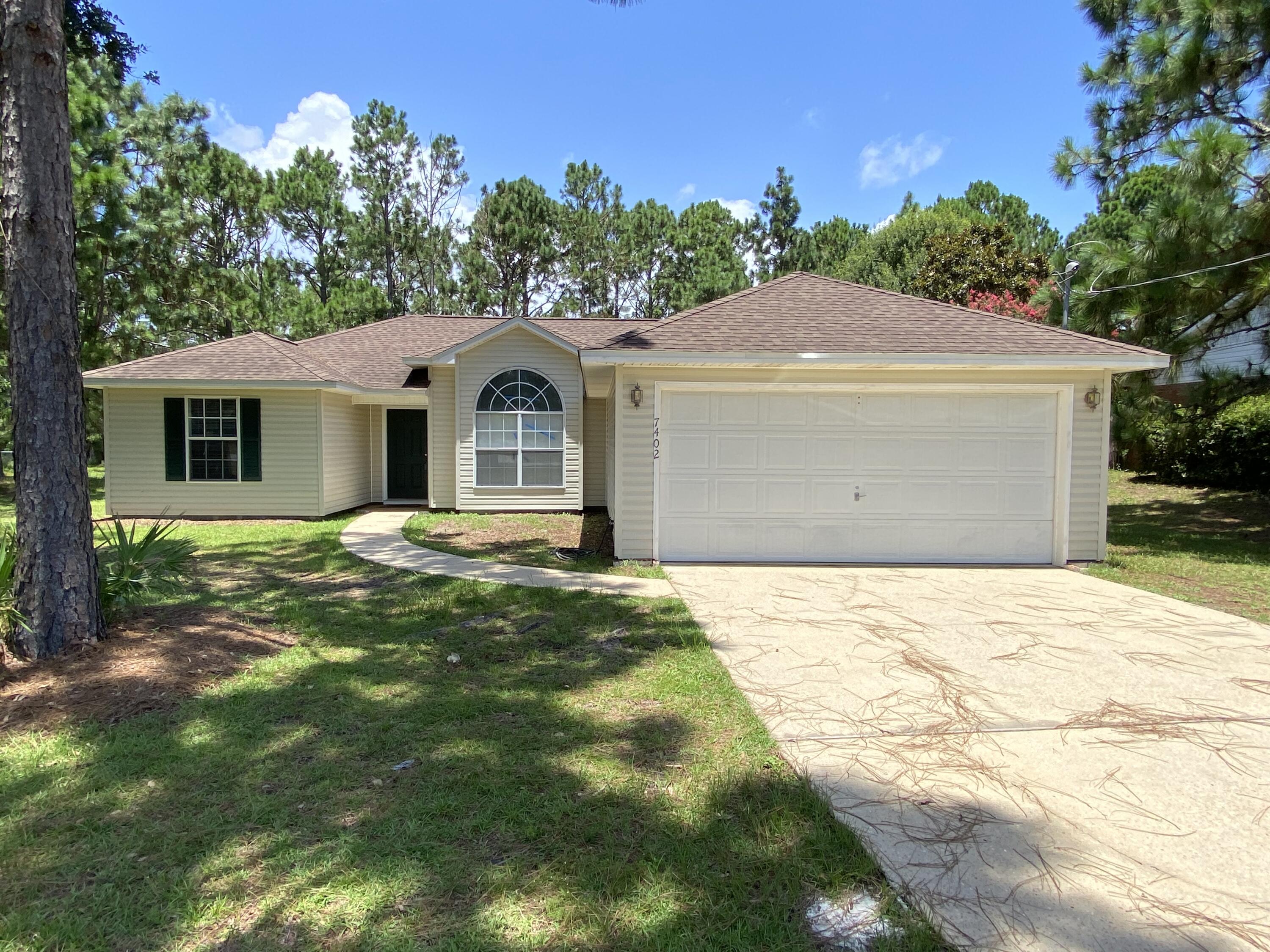 HOLLEY BY THE SEA - Residential