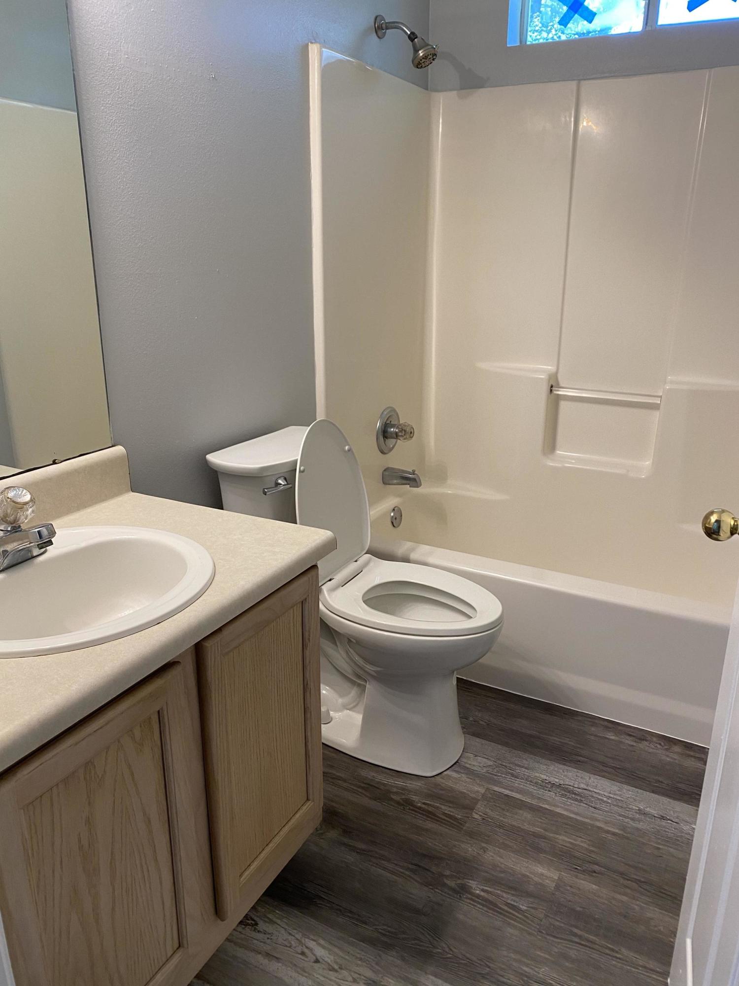 HOLLEY BY THE SEA - Residential