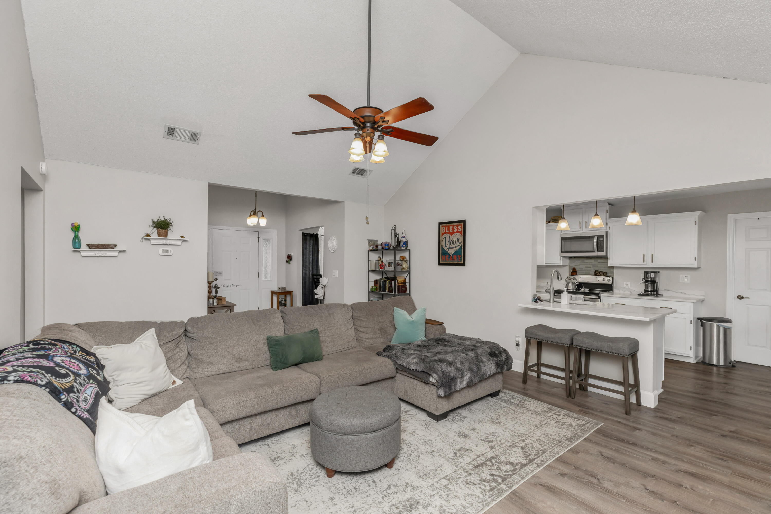 COUNTRYVIEW ESTATES 4TH ADDN PH 3 - Residential