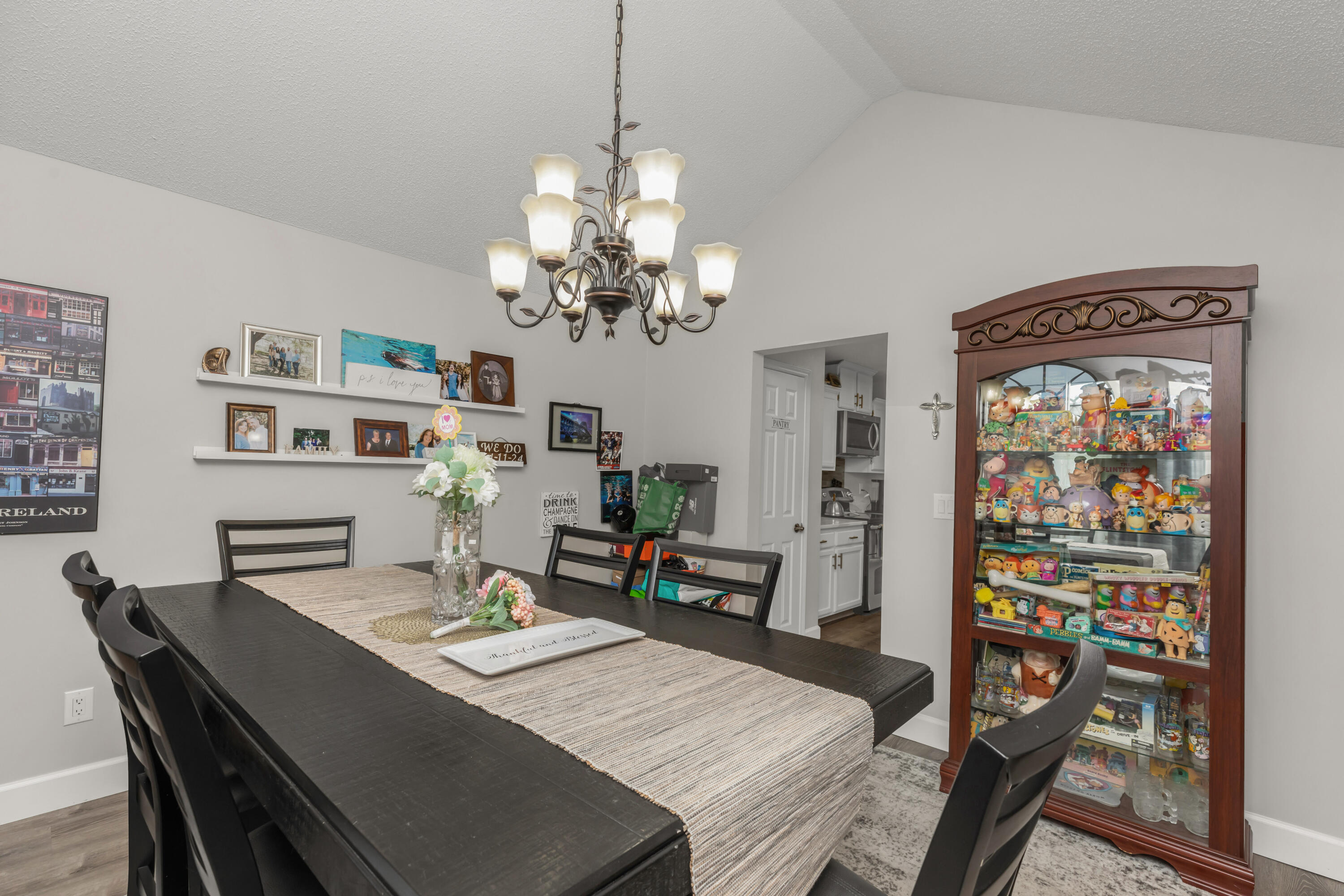 COUNTRYVIEW ESTATES 4TH ADDN PH 3 - Residential