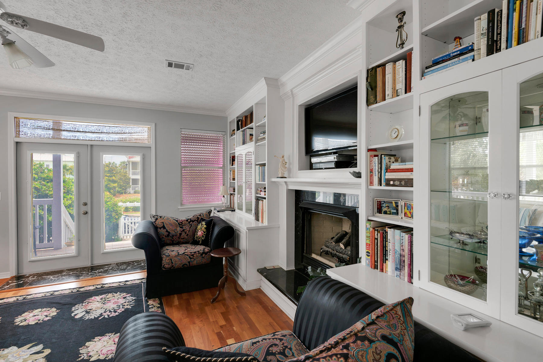 SEA DUNES ESTATES - Residential