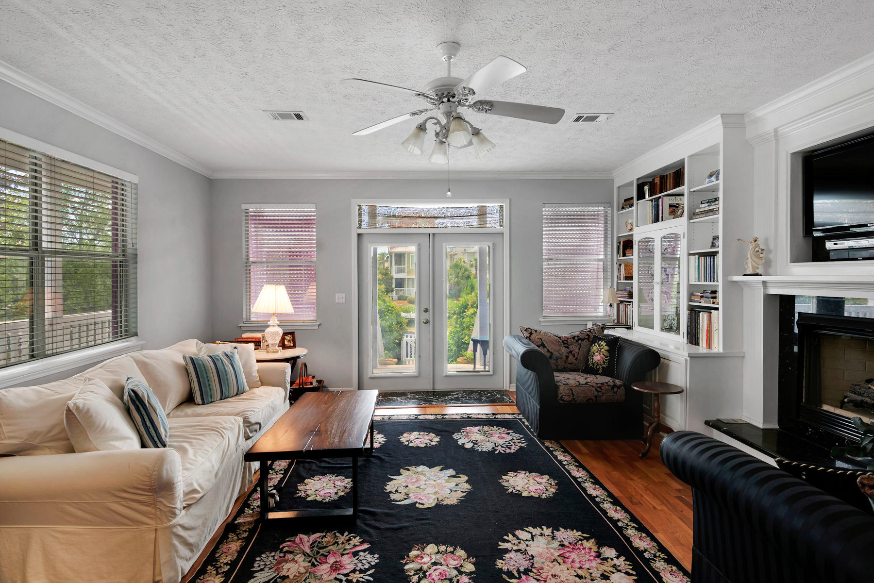 SEA DUNES ESTATES - Residential