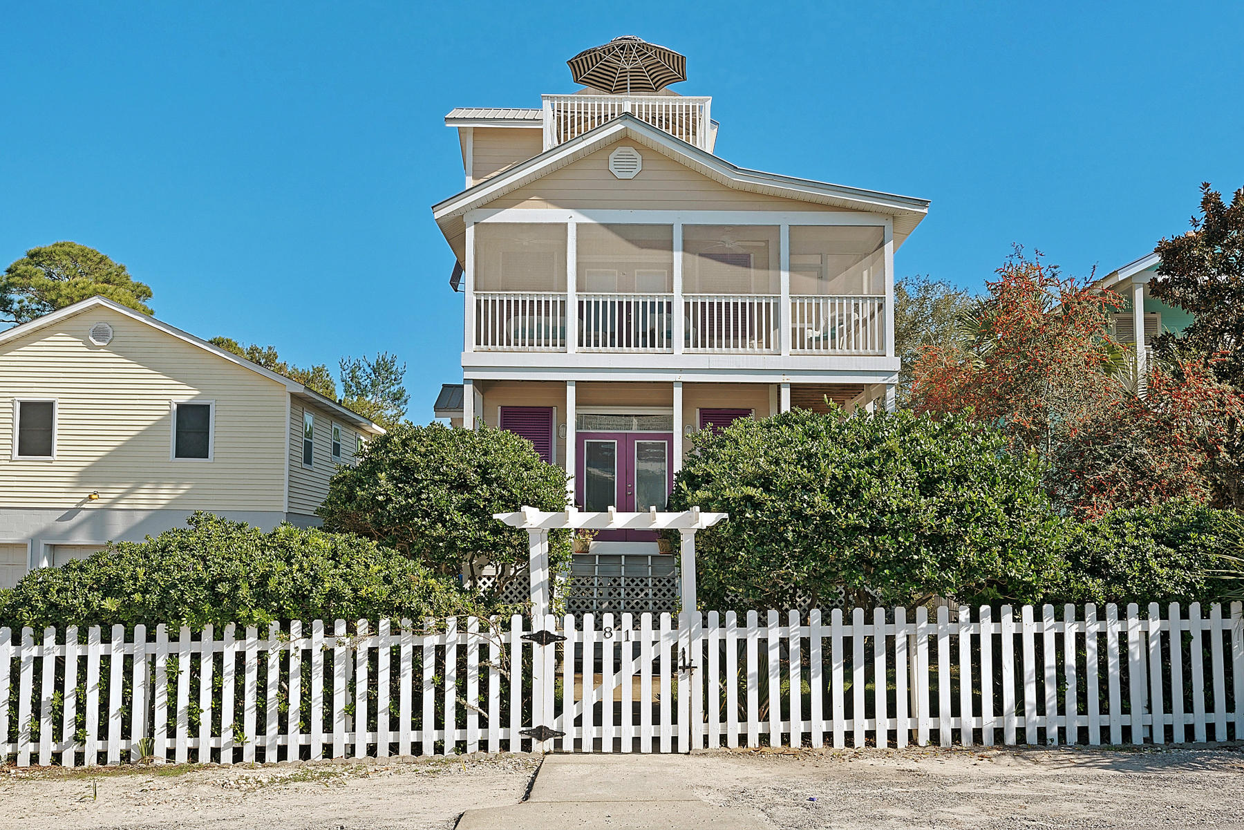 SEA DUNES ESTATES - Residential