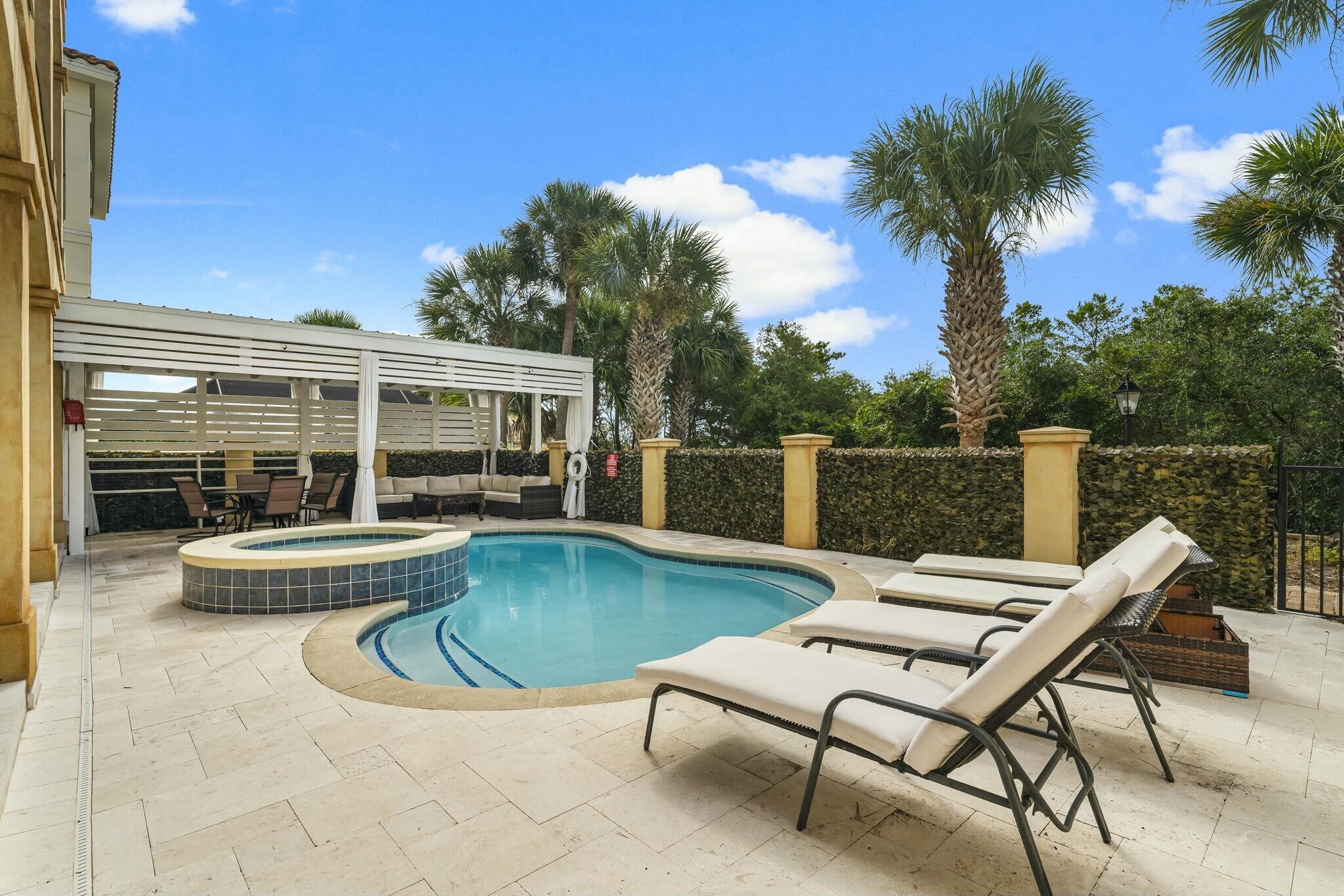 LOT 3 SPYGLASS VILLAS S/D TOGETHER WITH A 25% OWNERSHIP OF SPYGLASS DR & RETENTION AREA AS SHOWN ON - Residential