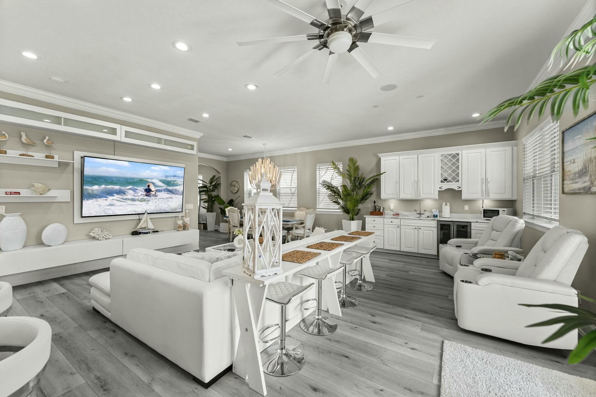 LOT 3 SPYGLASS VILLAS S/D TOGETHER WITH A 25% OWNERSHIP OF SPYGLASS DR & RETENTION AREA AS SHOWN ON - Residential
