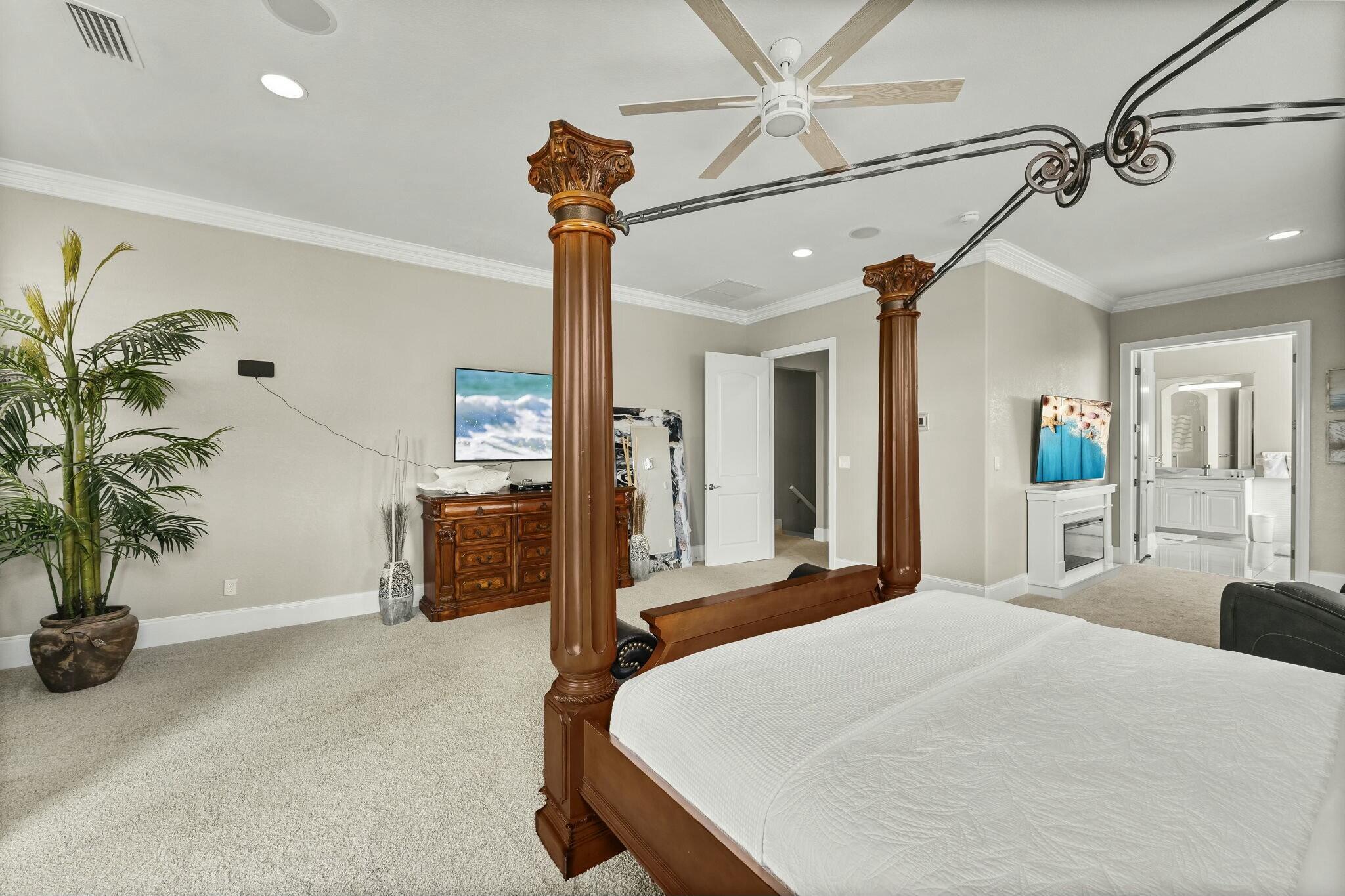 LOT 3 SPYGLASS VILLAS S/D TOGETHER WITH A 25% OWNERSHIP OF SPYGLASS DR & RETENTION AREA AS SHOWN ON - Residential
