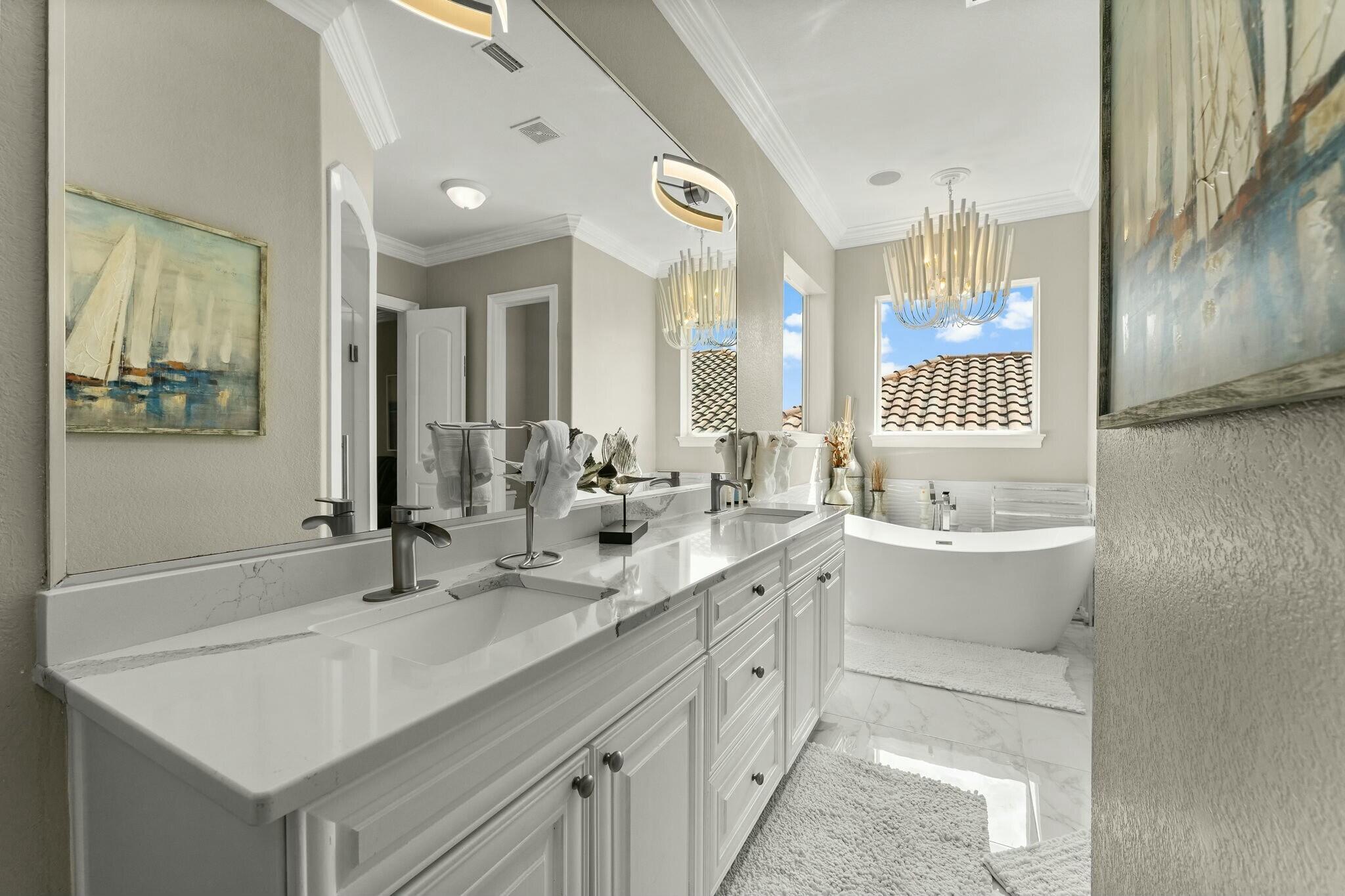 LOT 3 SPYGLASS VILLAS S/D TOGETHER WITH A 25% OWNERSHIP OF SPYGLASS DR & RETENTION AREA AS SHOWN ON - Residential