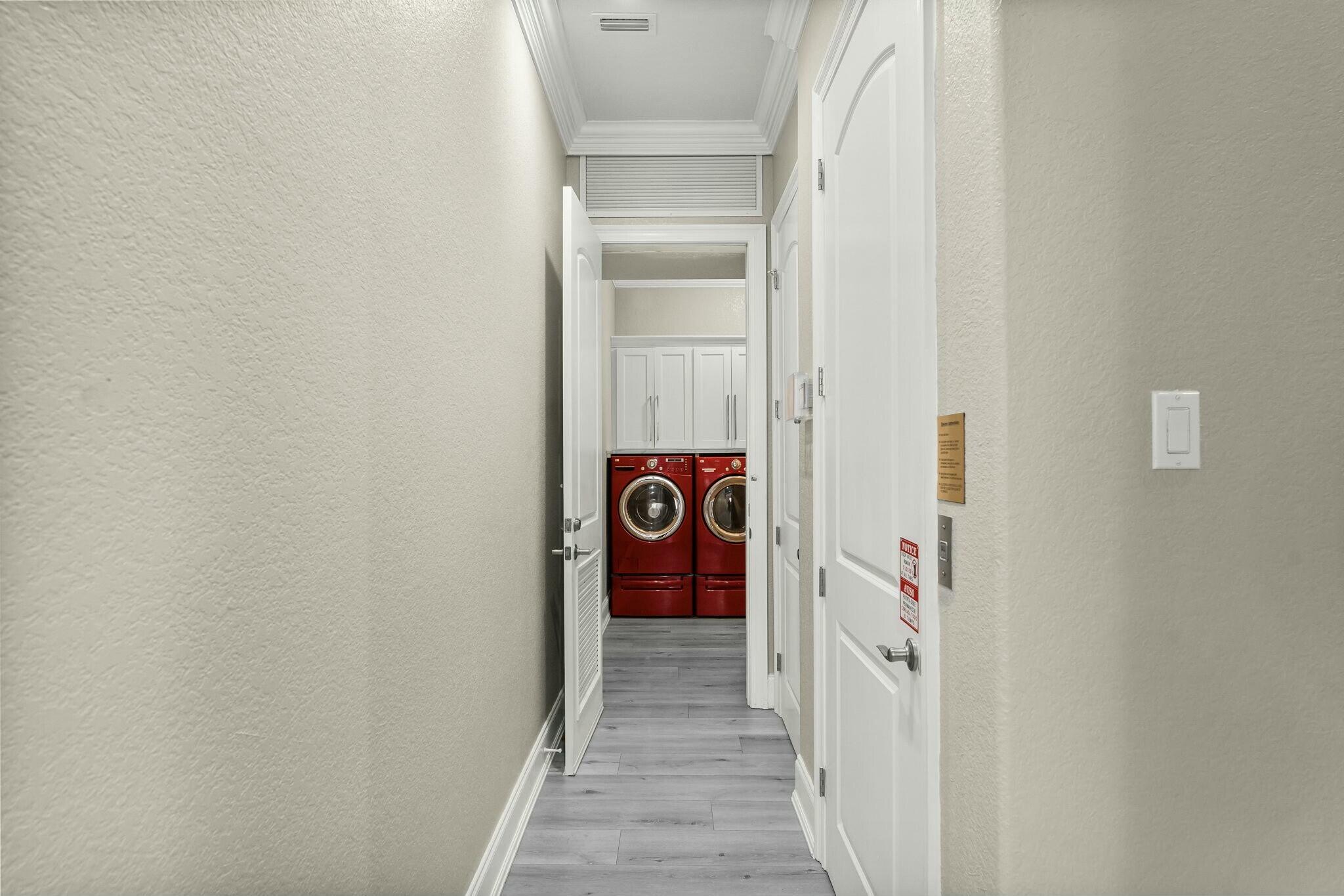 LOT 3 SPYGLASS VILLAS S/D TOGETHER WITH A 25% OWNERSHIP OF SPYGLASS DR & RETENTION AREA AS SHOWN ON - Residential