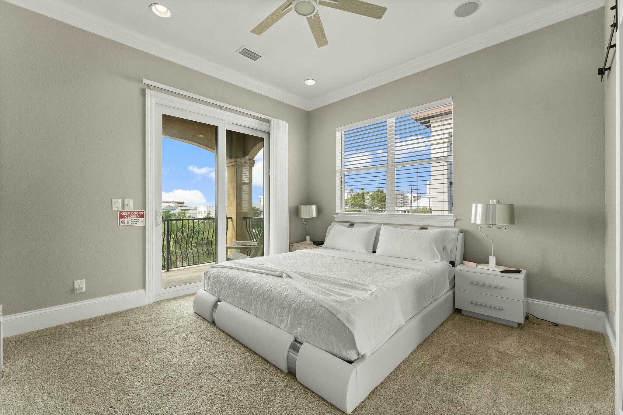 LOT 3 SPYGLASS VILLAS S/D TOGETHER WITH A 25% OWNERSHIP OF SPYGLASS DR & RETENTION AREA AS SHOWN ON - Residential