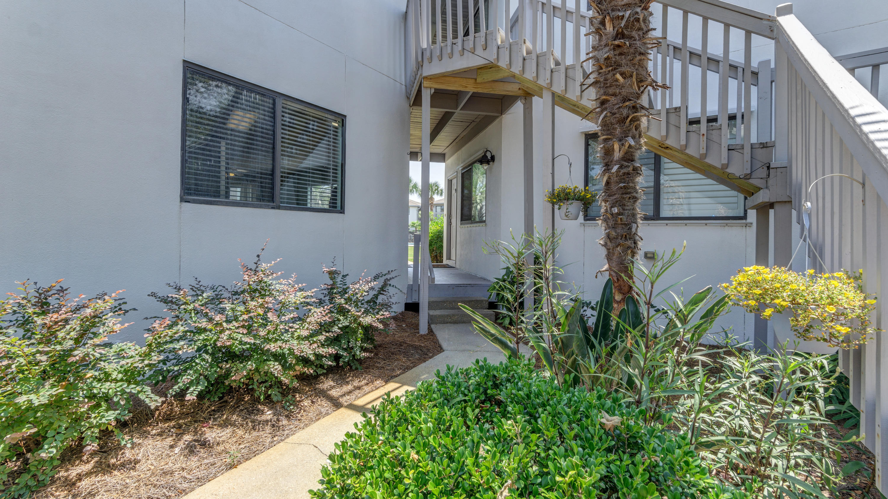 CRYSTAL VILLAGE 2 CONDO PH 4 - Residential