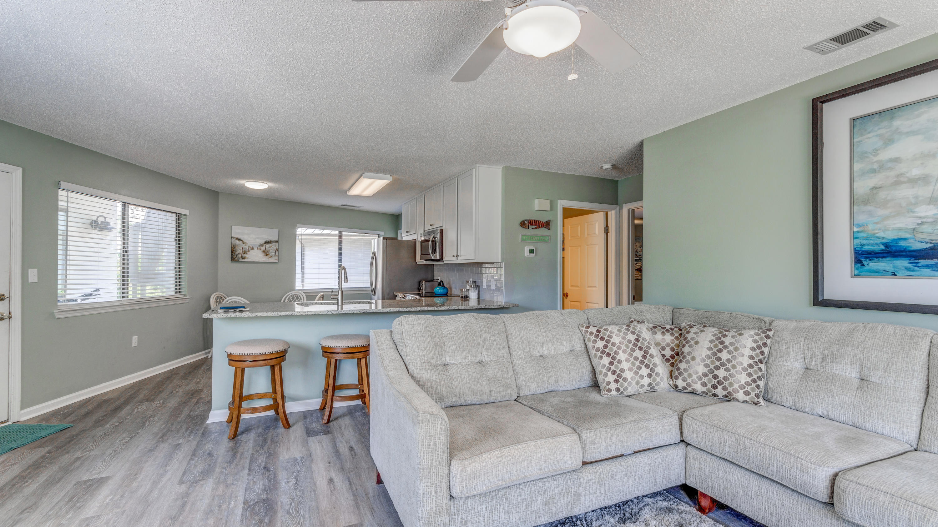 CRYSTAL VILLAGE 2 CONDO PH 4 - Residential