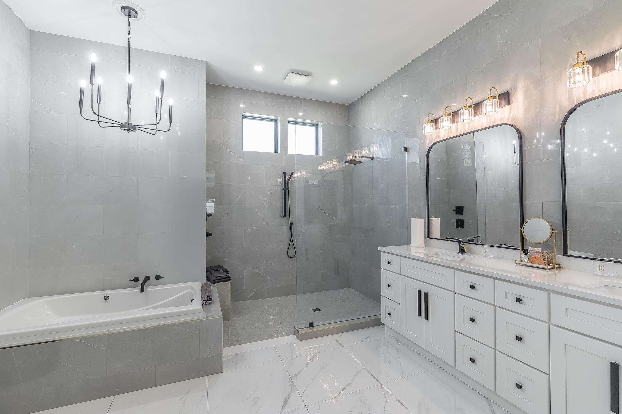 EMERALD BAY WEST - Residential