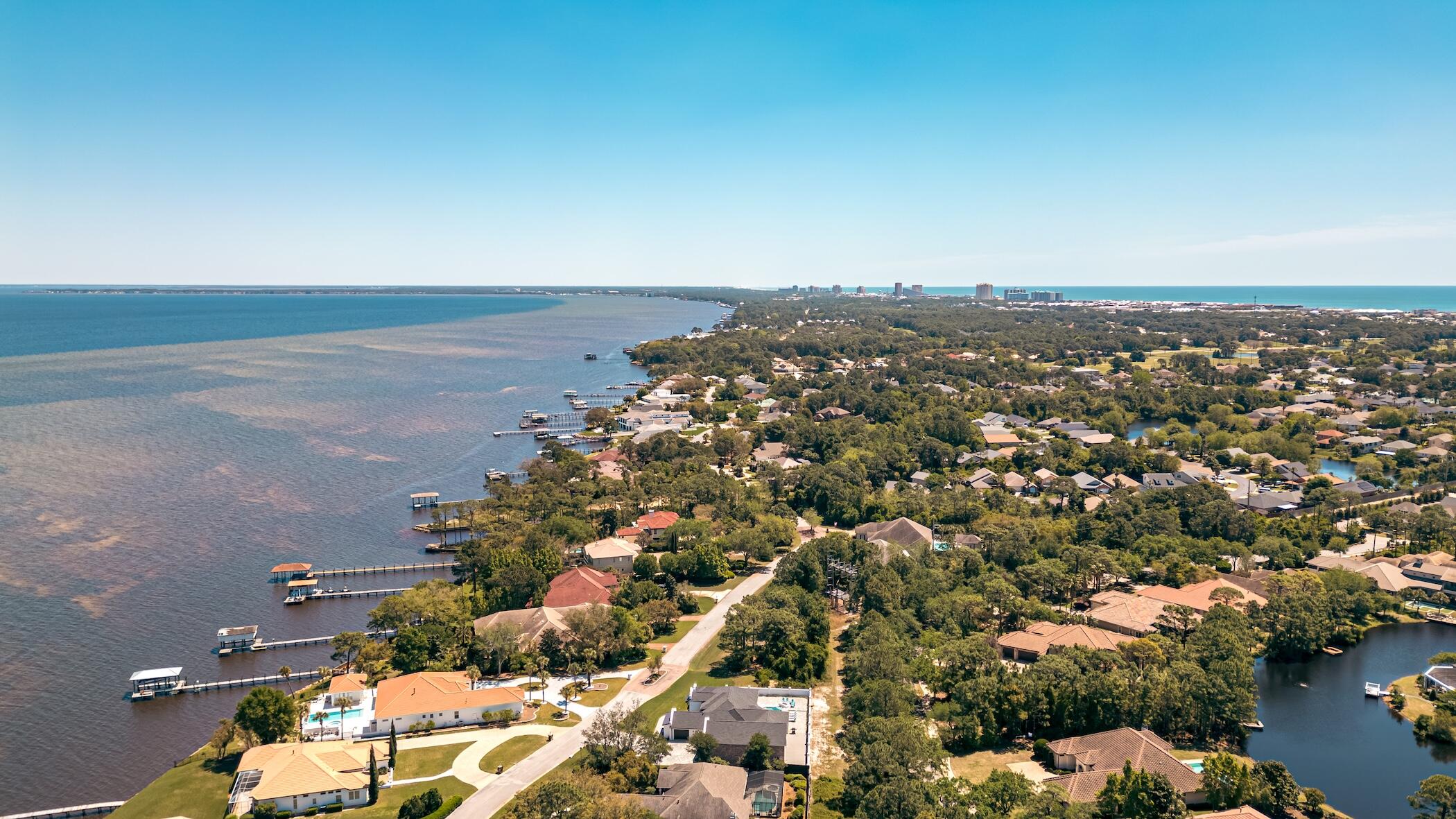 EMERALD BAY WEST - Residential