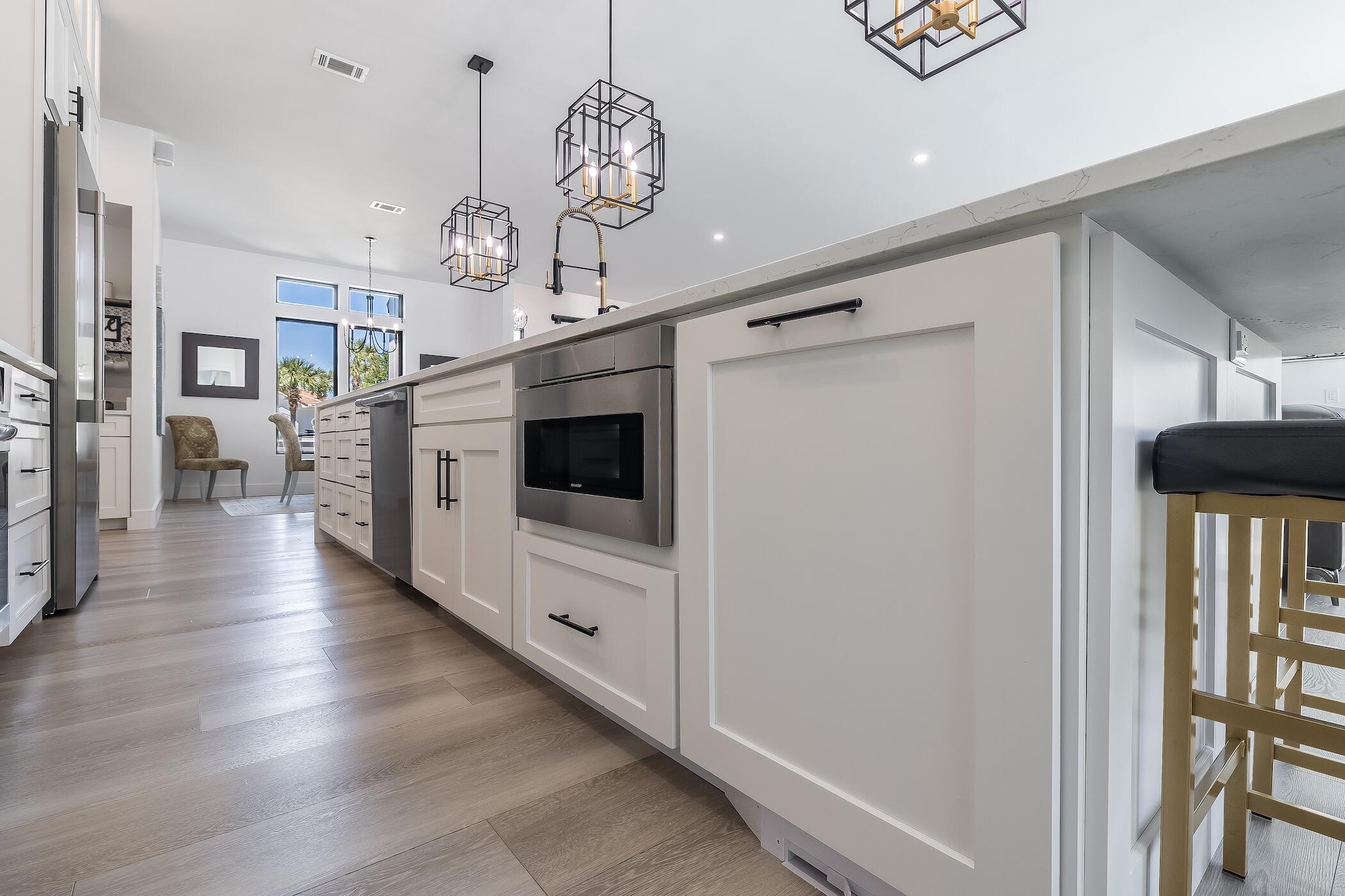 EMERALD BAY WEST - Residential