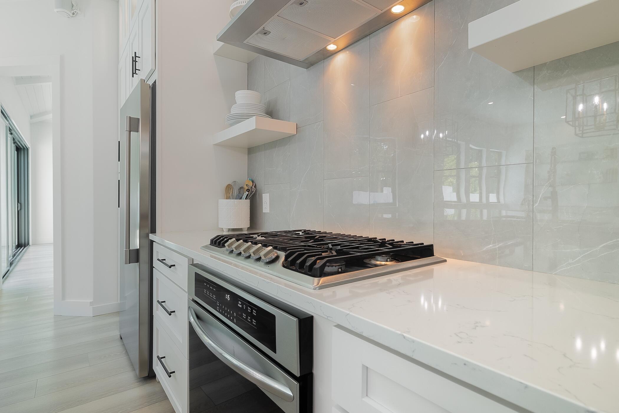 EMERALD BAY WEST - Residential
