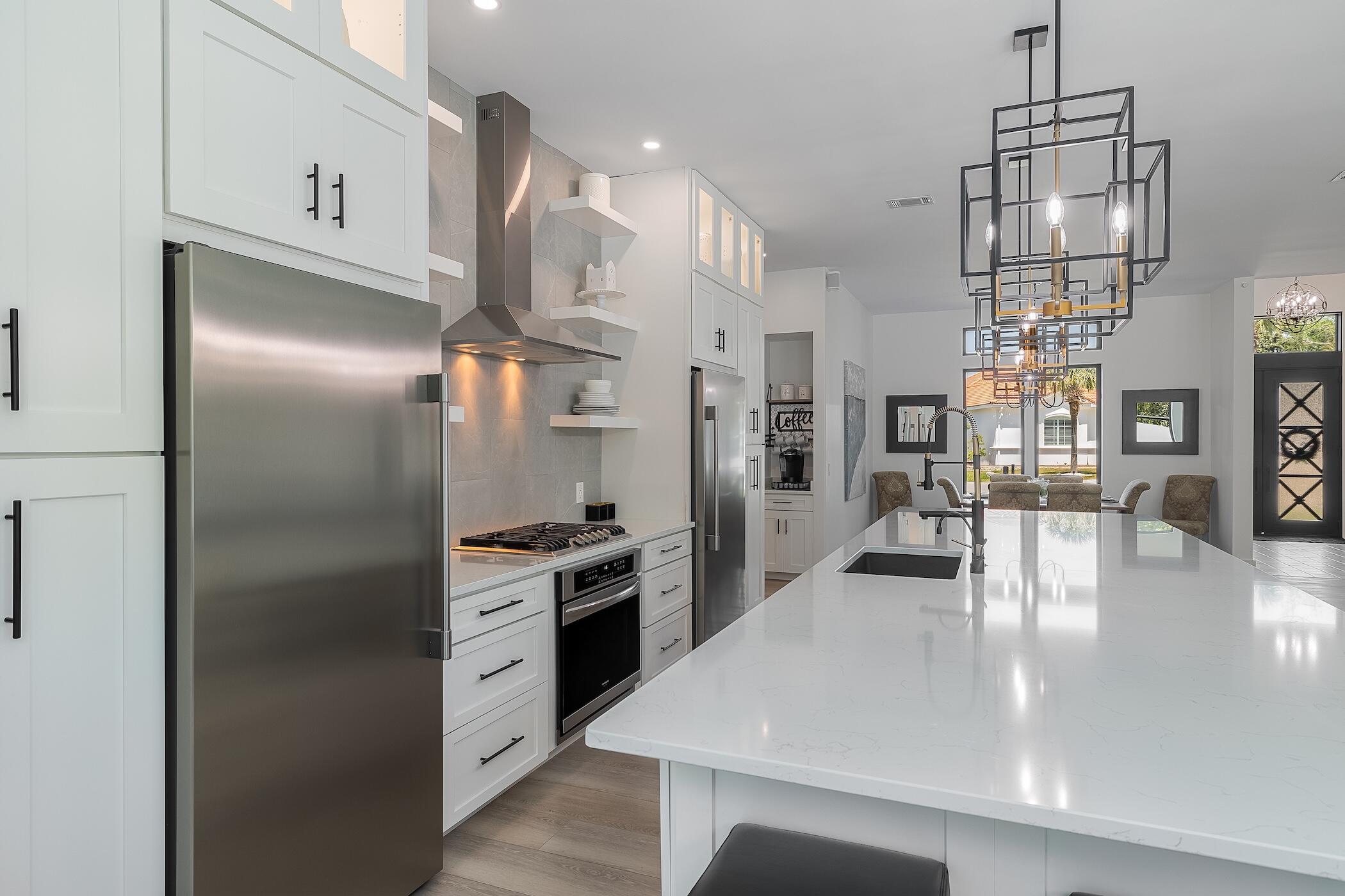 EMERALD BAY WEST - Residential
