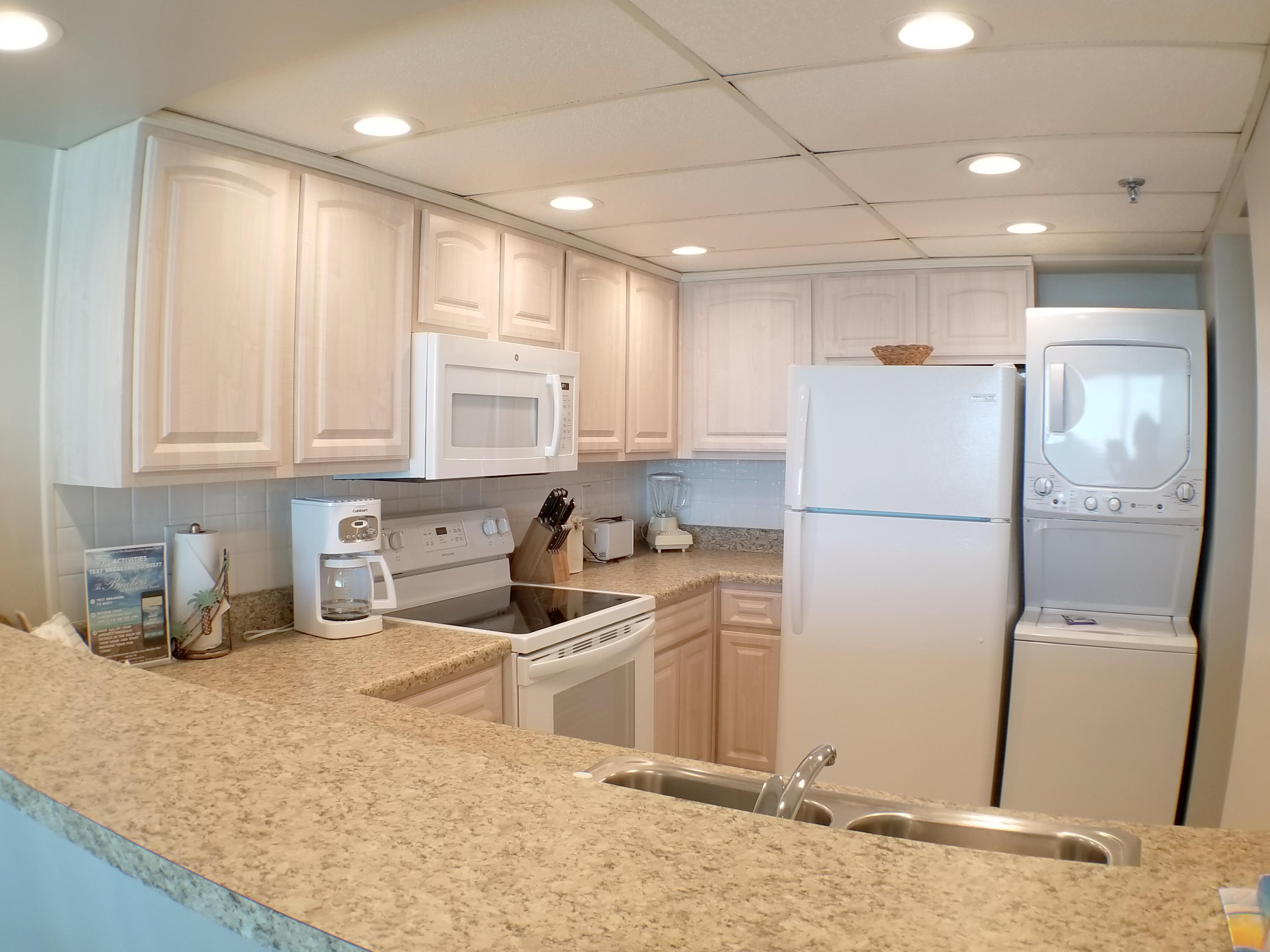 BREAKERS OF FWB PH 1 - Residential