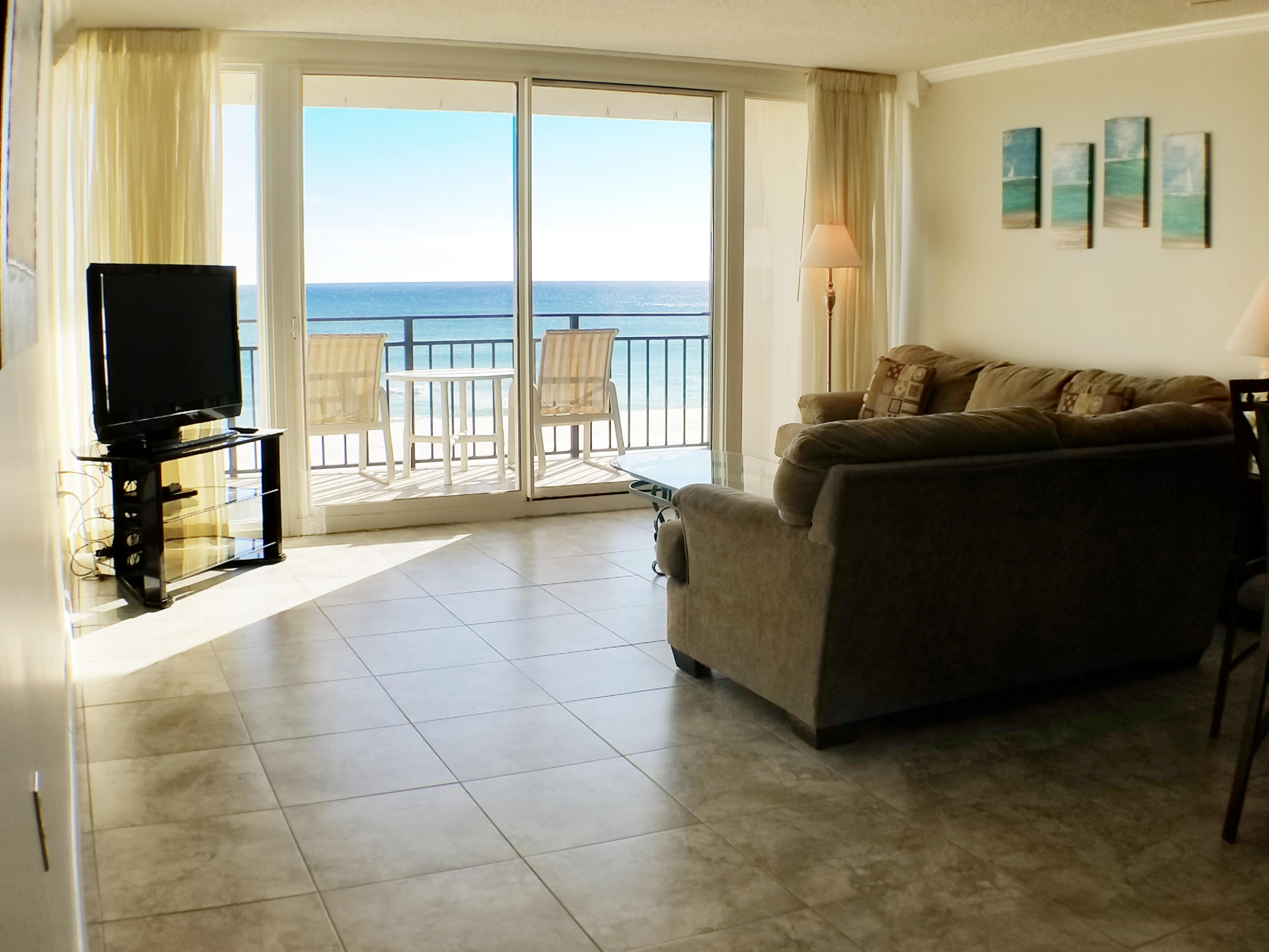 BREAKERS OF FWB PH 1 - Residential