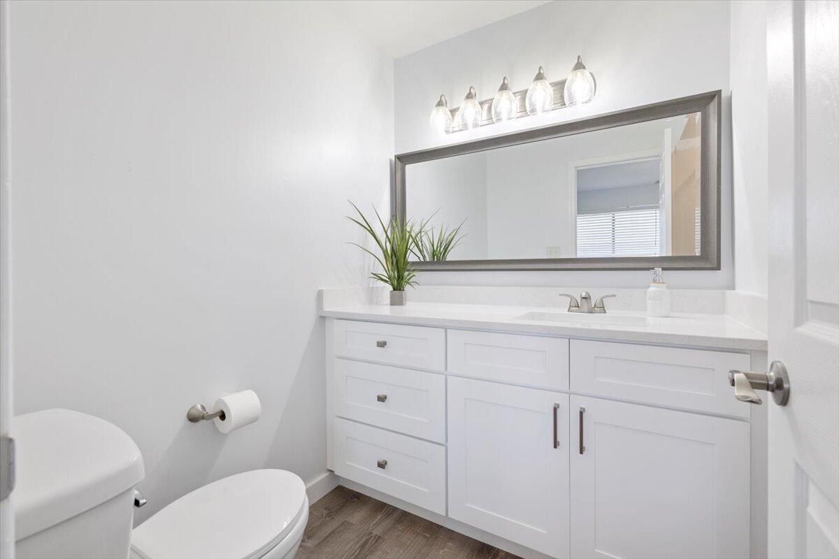 SANDPRINTS CONDO - Residential