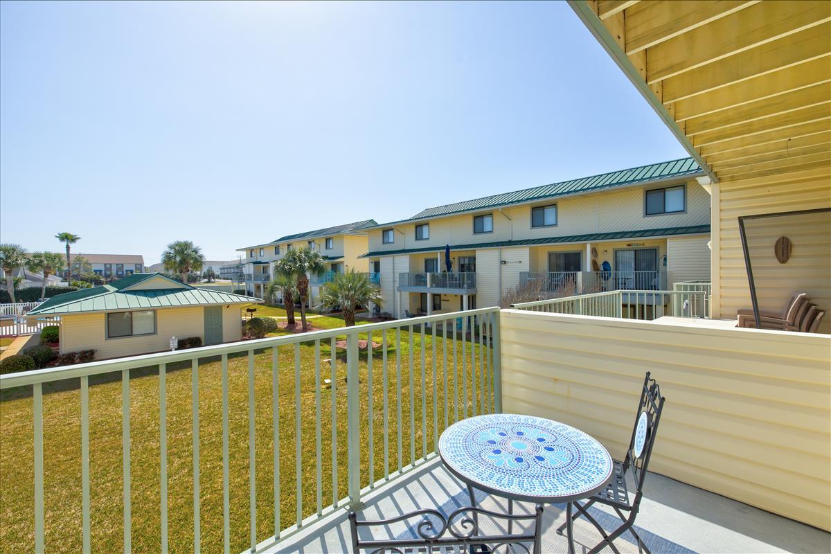 SANDPRINTS CONDO - Residential