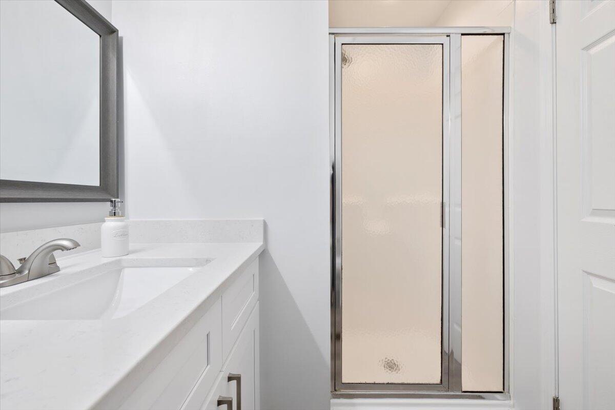 SANDPRINTS CONDO - Residential