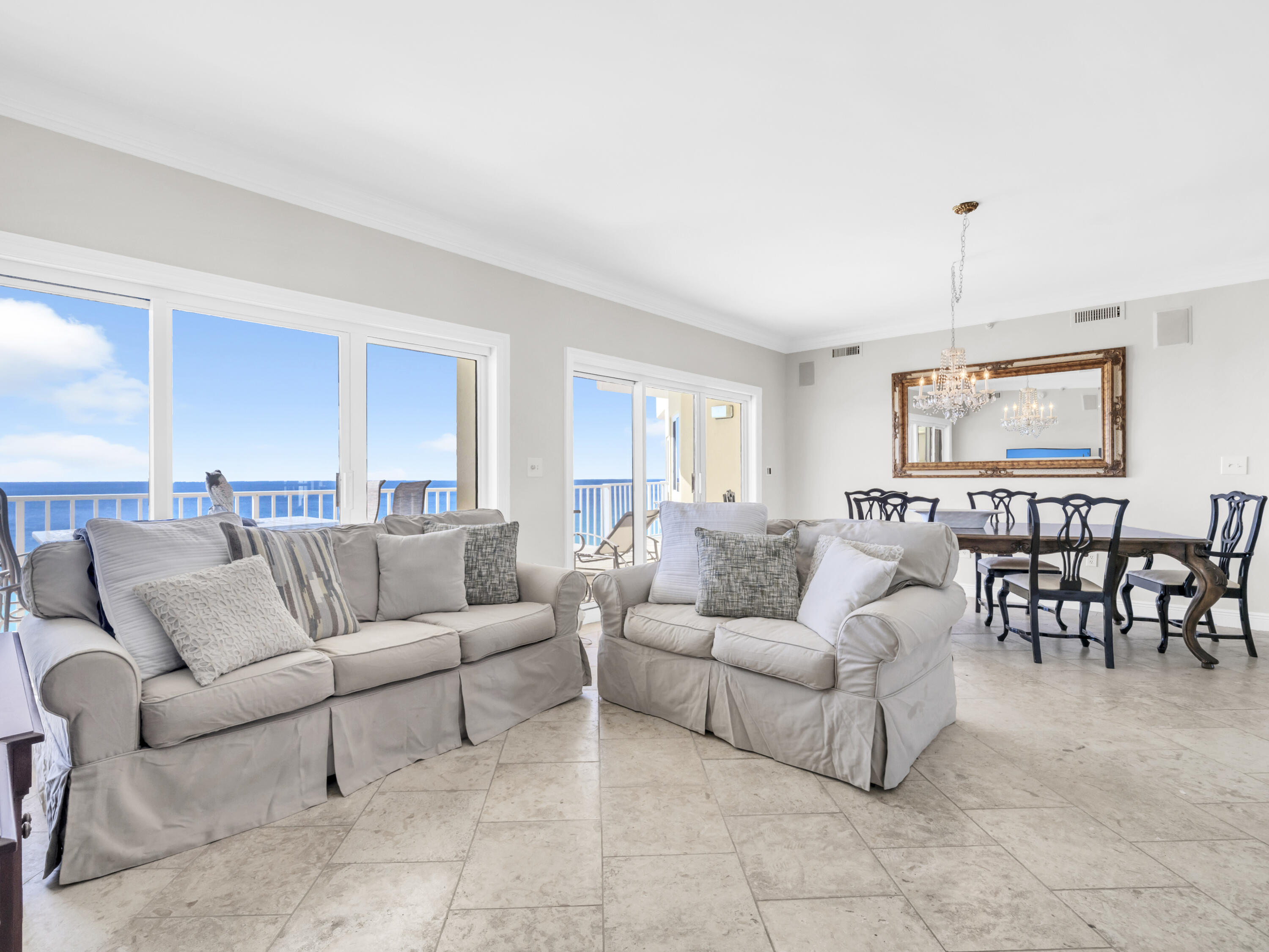 HOLIDAY ISLE TOWERS CONDO - Residential